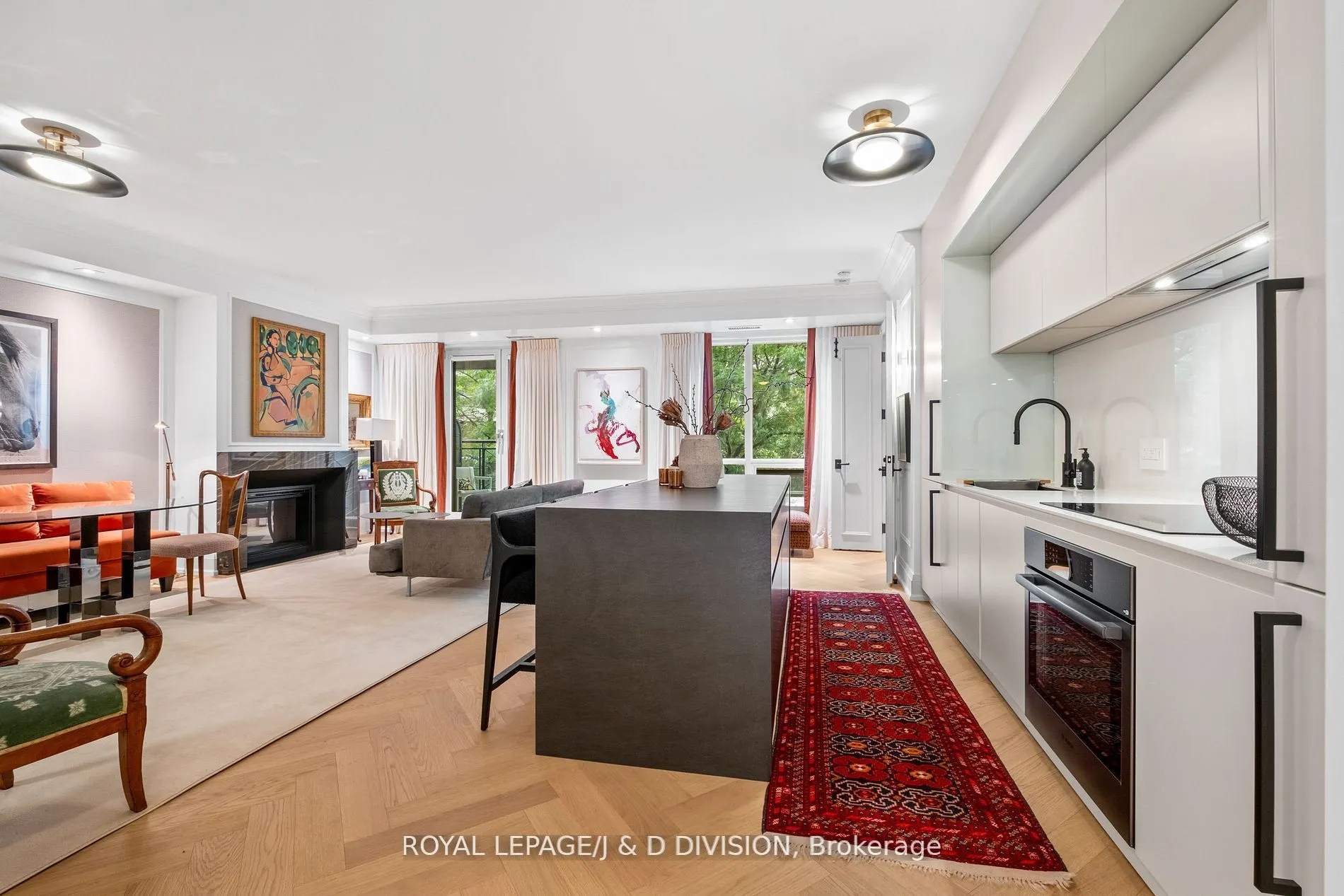 20 Scrivener Square, #301