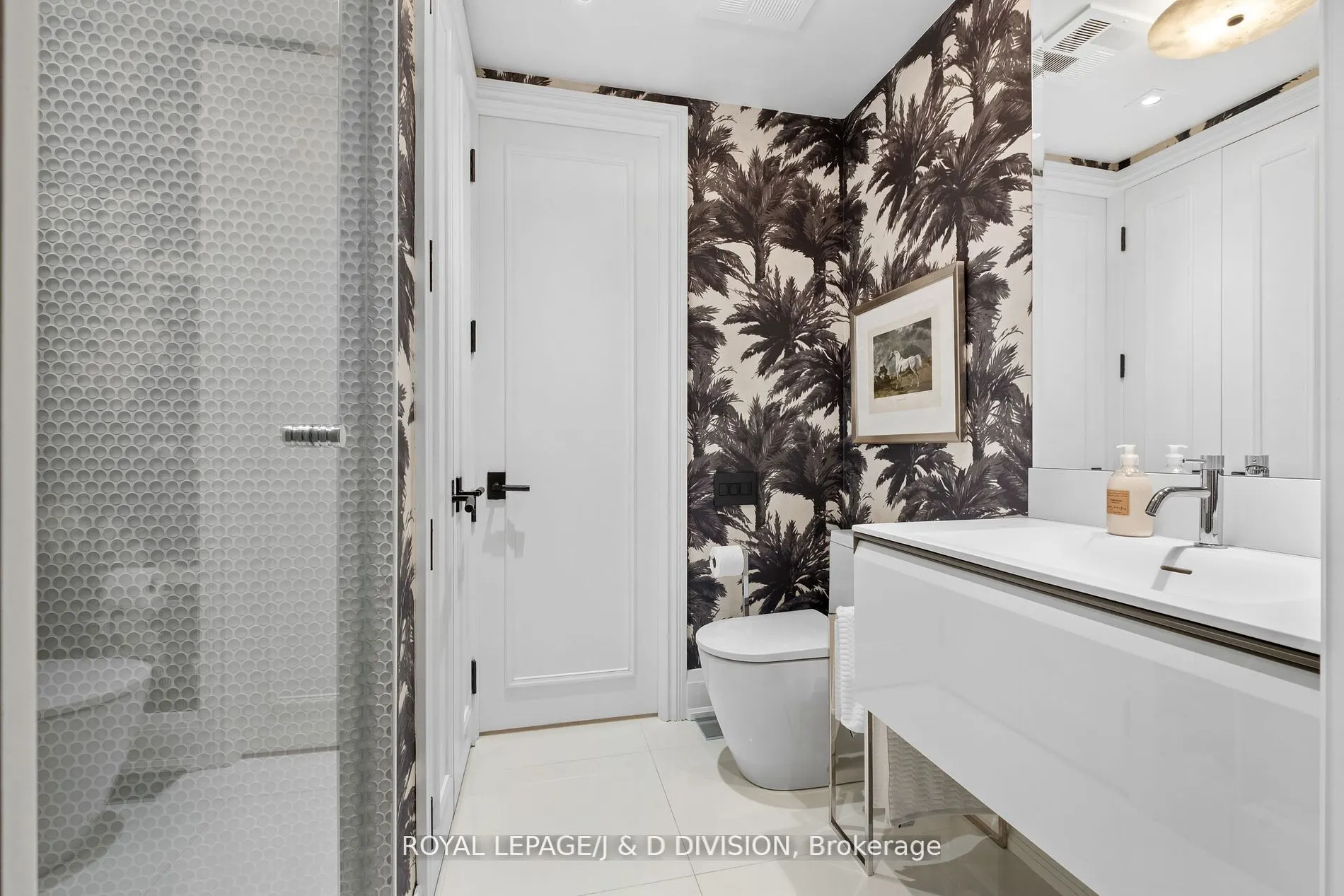 20 Scrivener Square, #301