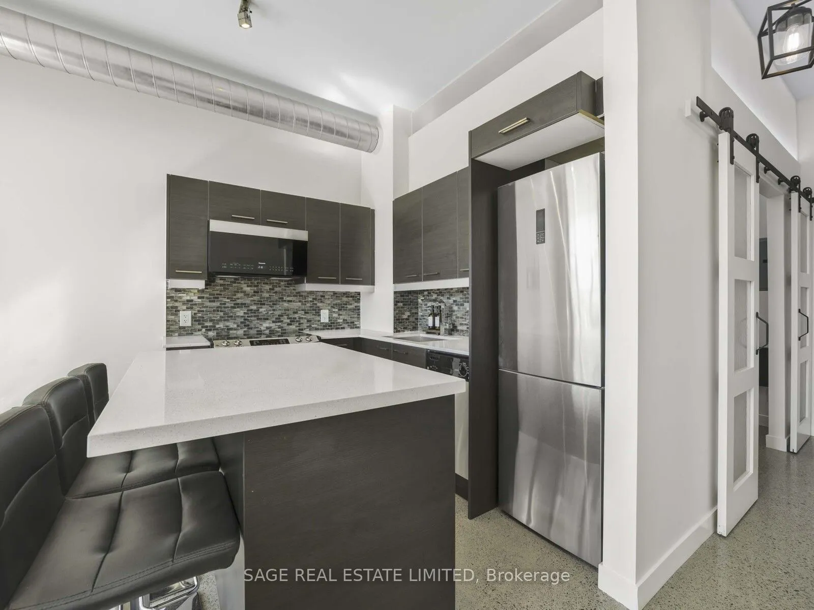 510 King Street E, #405