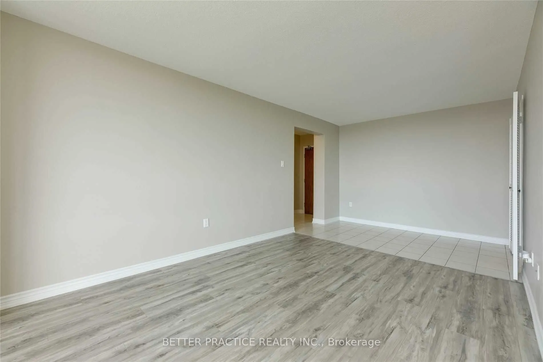 177 Linus Road, #1407