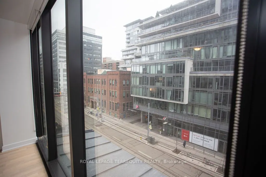 629 King Street W, #425