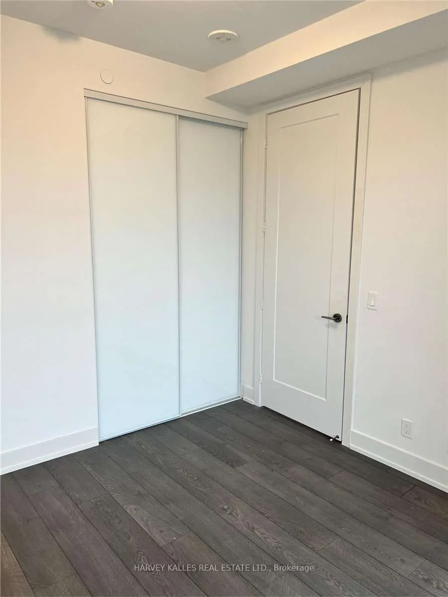 11 Lillian Street, #1403