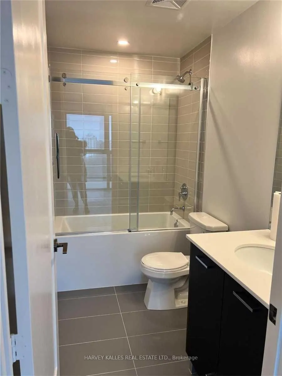 11 Lillian Street, #1403