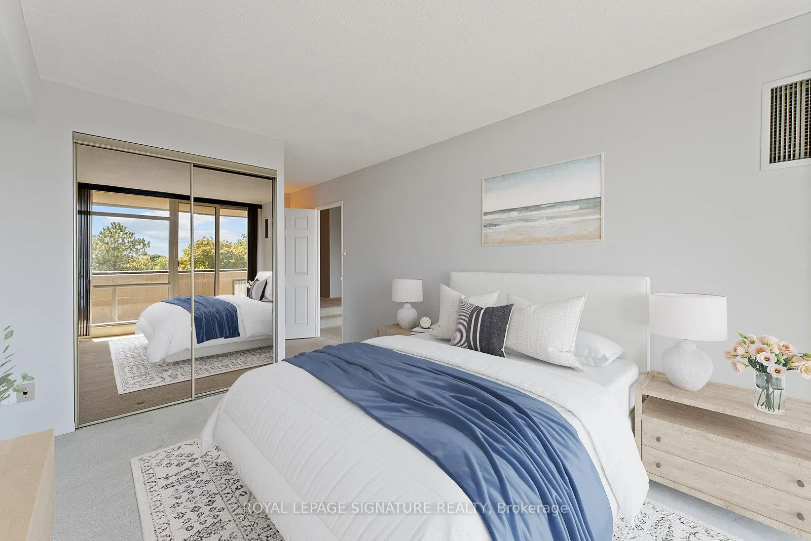 1555 Finch Avenue E, #404