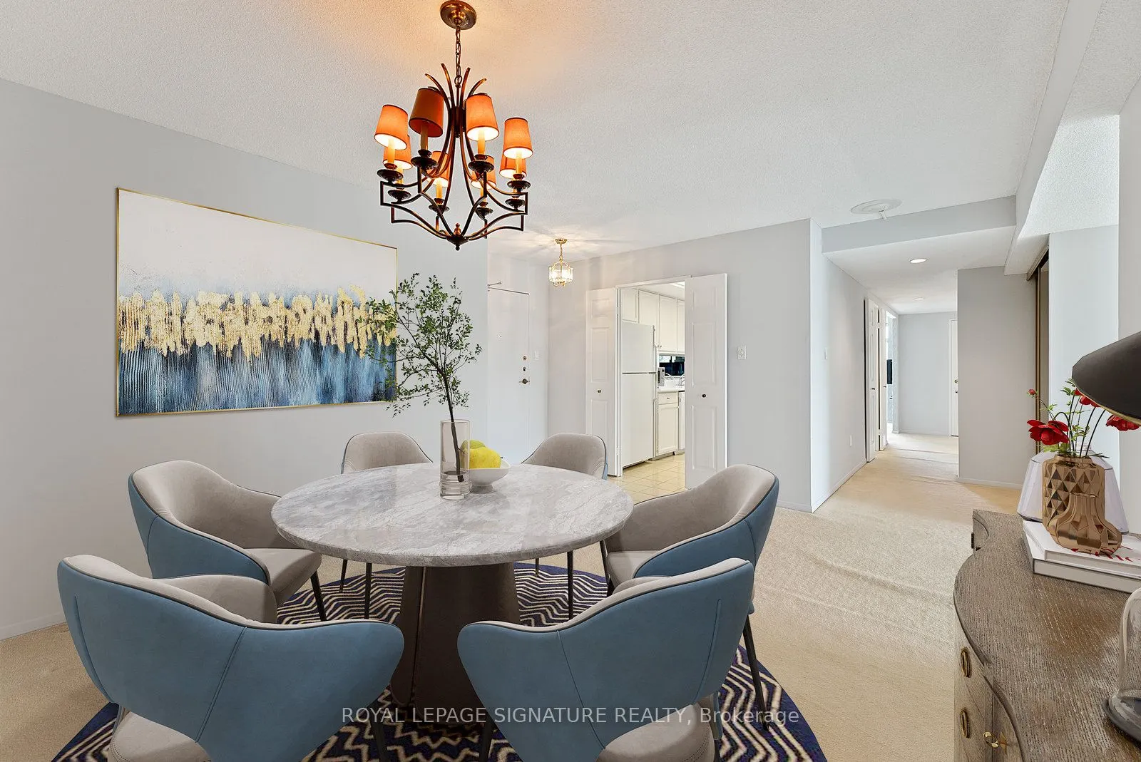 1555 Finch Avenue E, #404