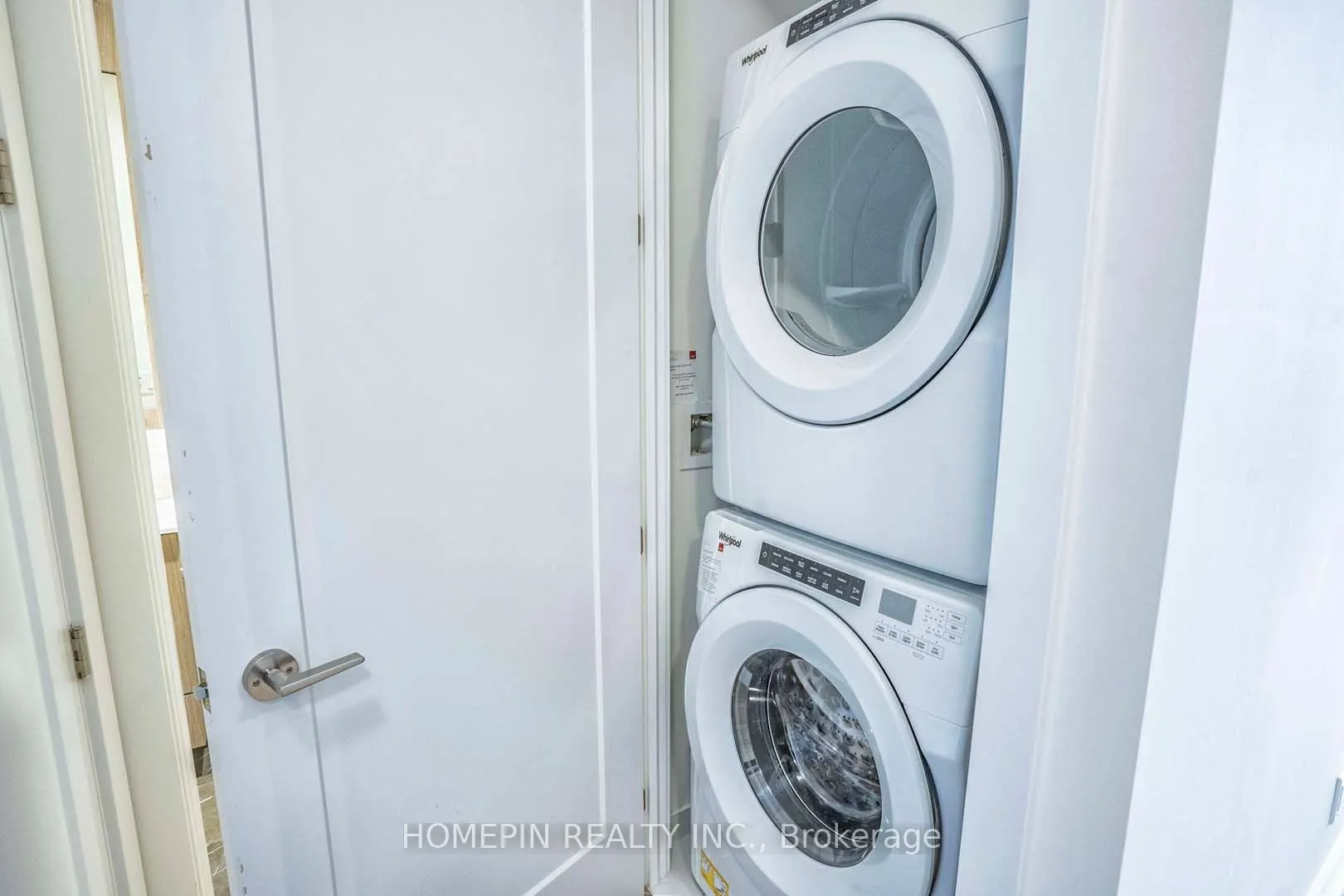 25 Adra Grado Way, #611