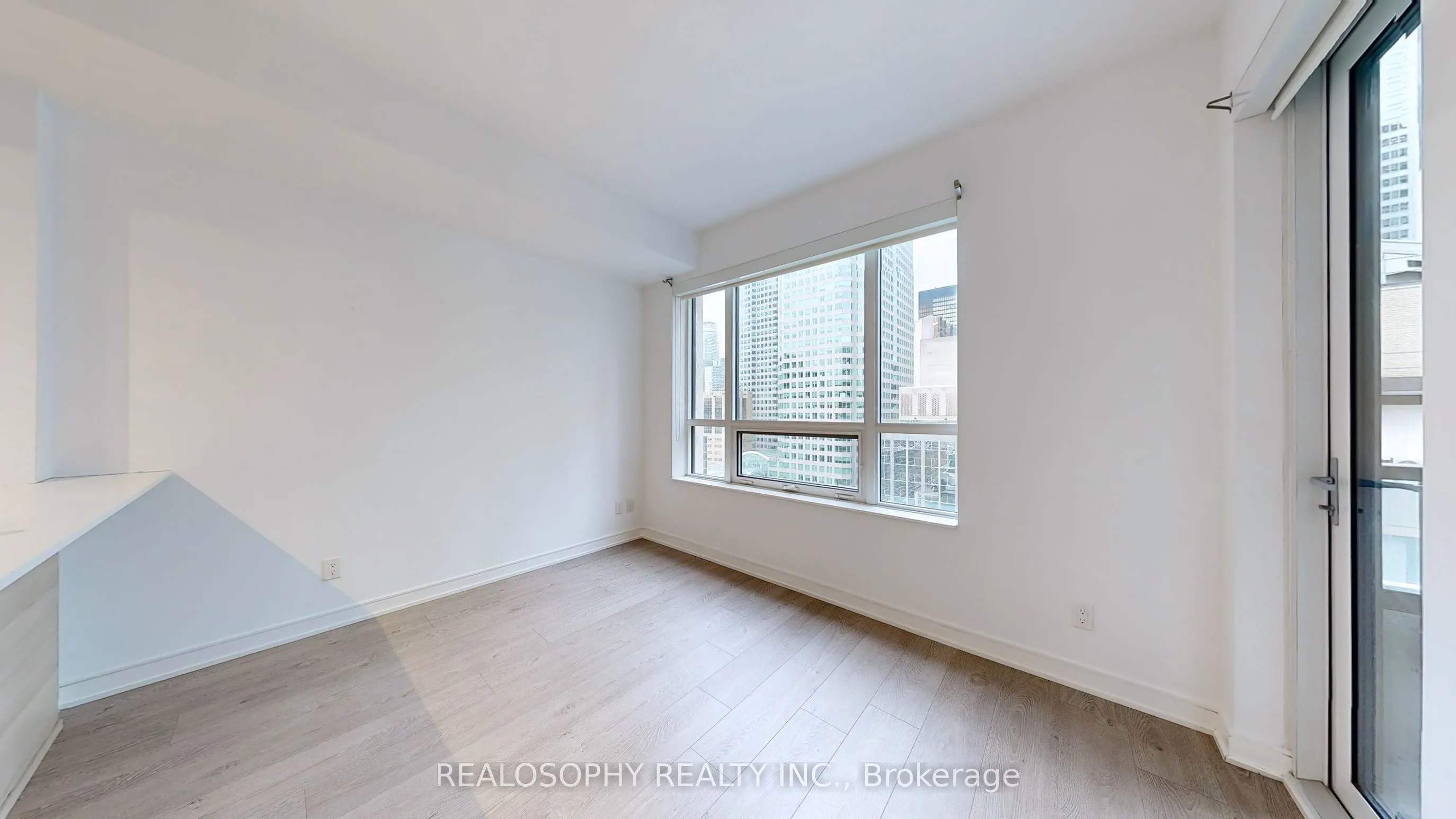 88 Scott Street, #1201