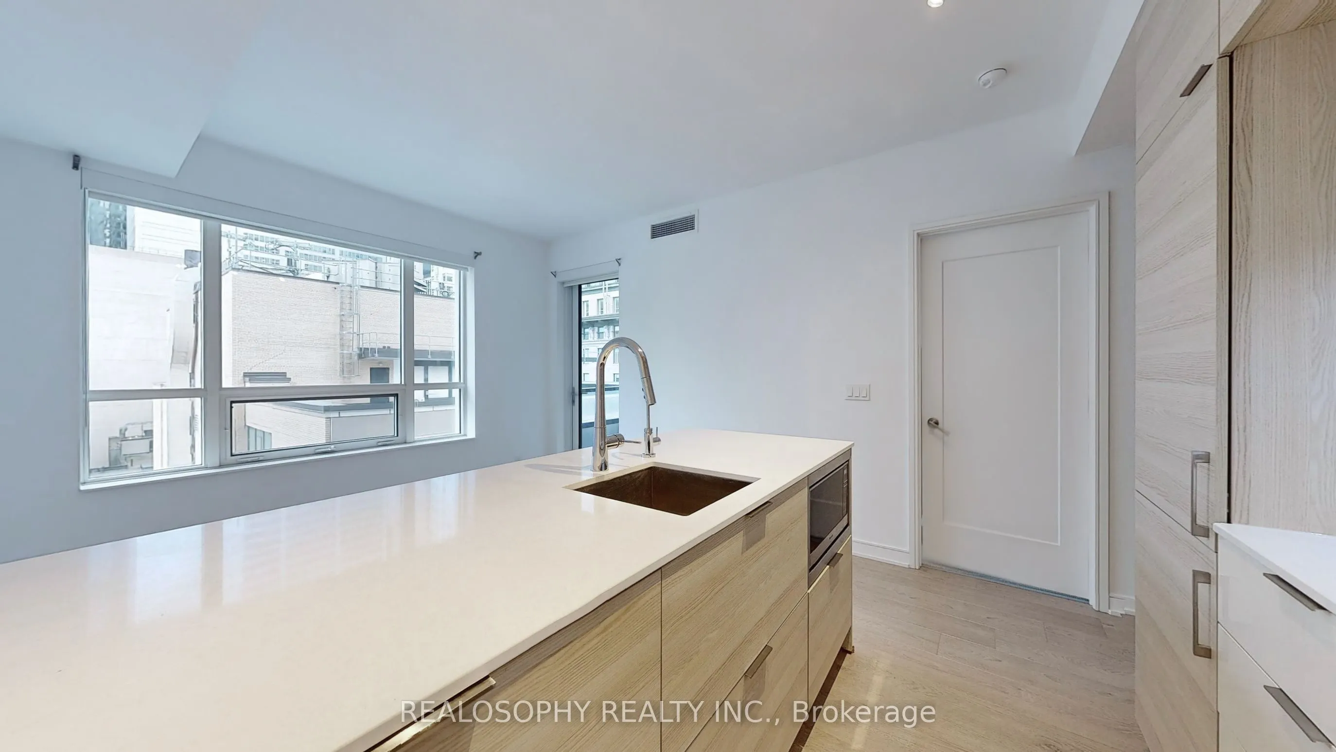 88 Scott Street, #1201