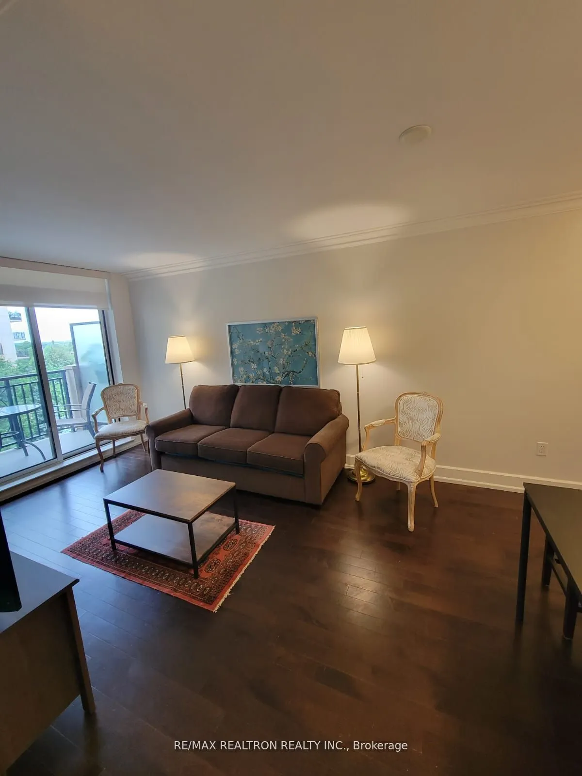 650 Sheppard Avenue E, #401