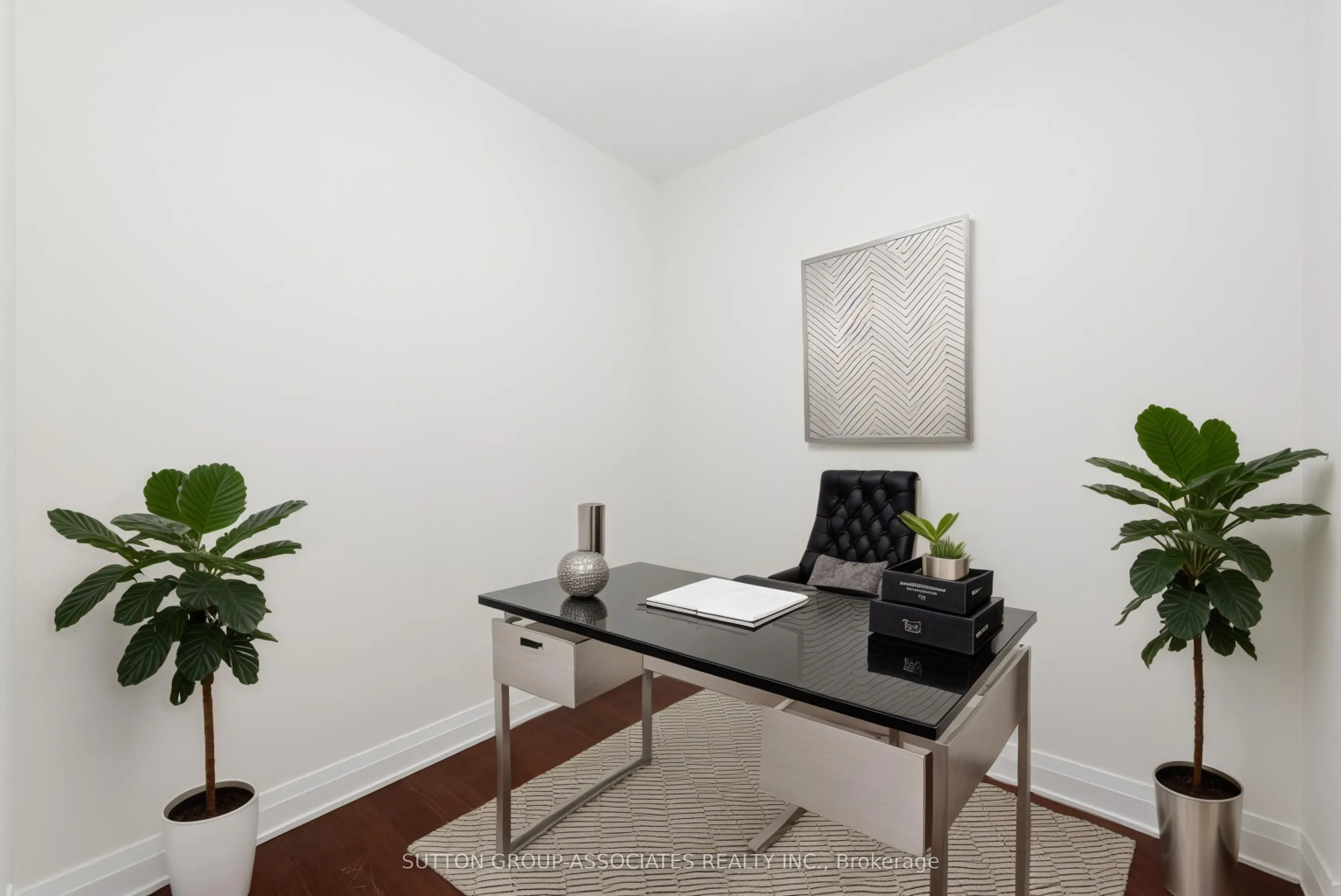 530 St. Clair Avenue W, #1502