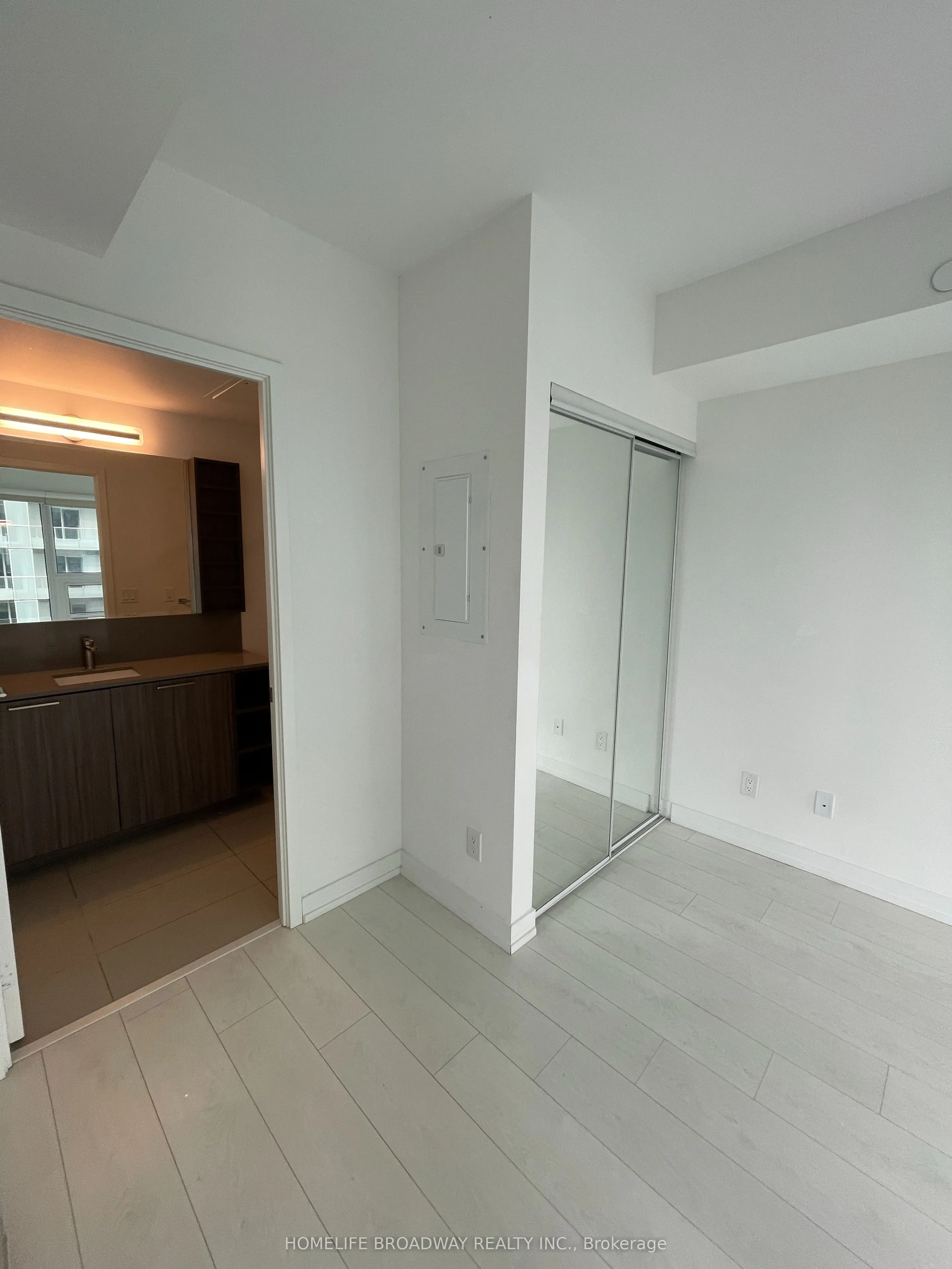 19 Western Battery Road, #2802