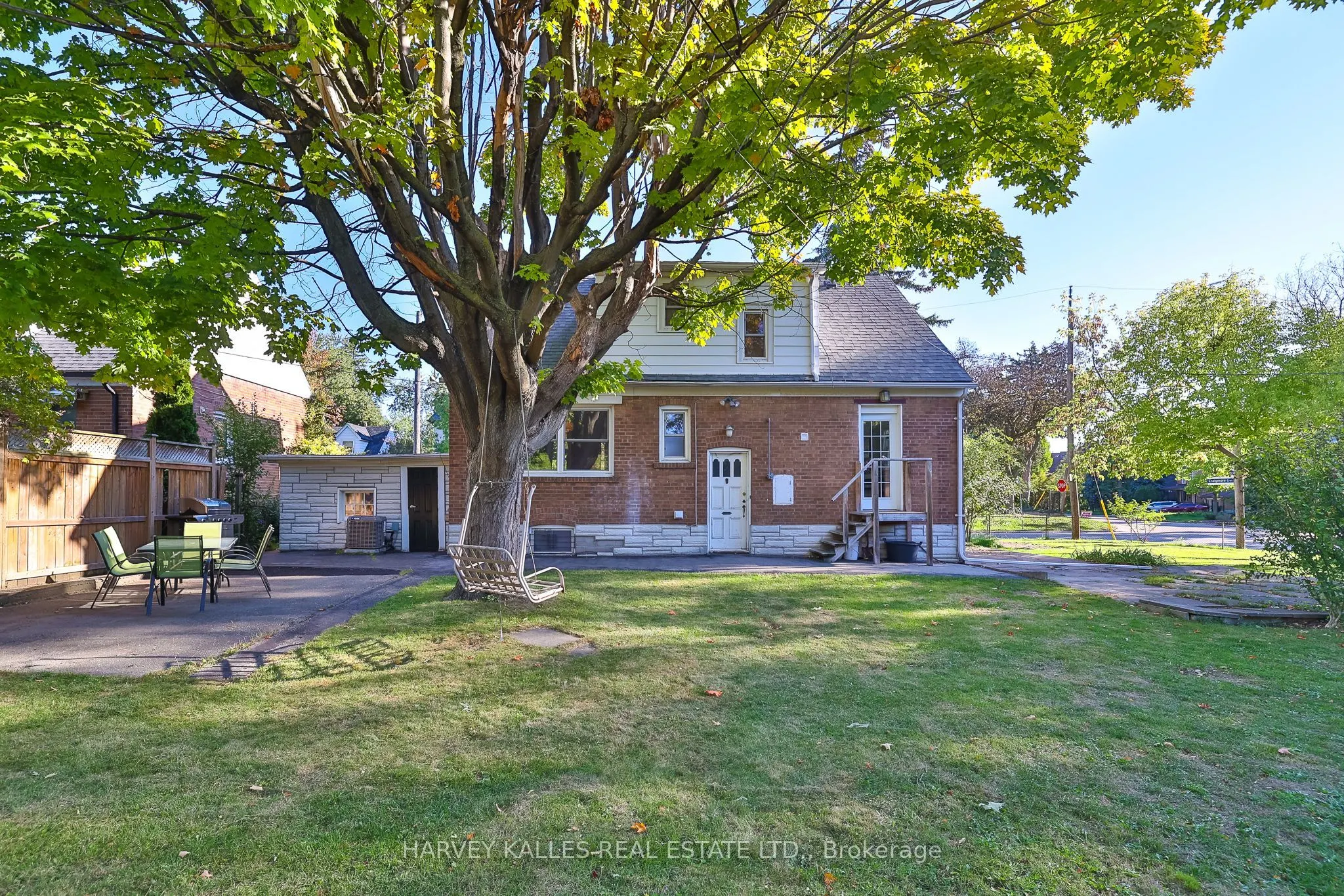 72 Craigmore Crescent