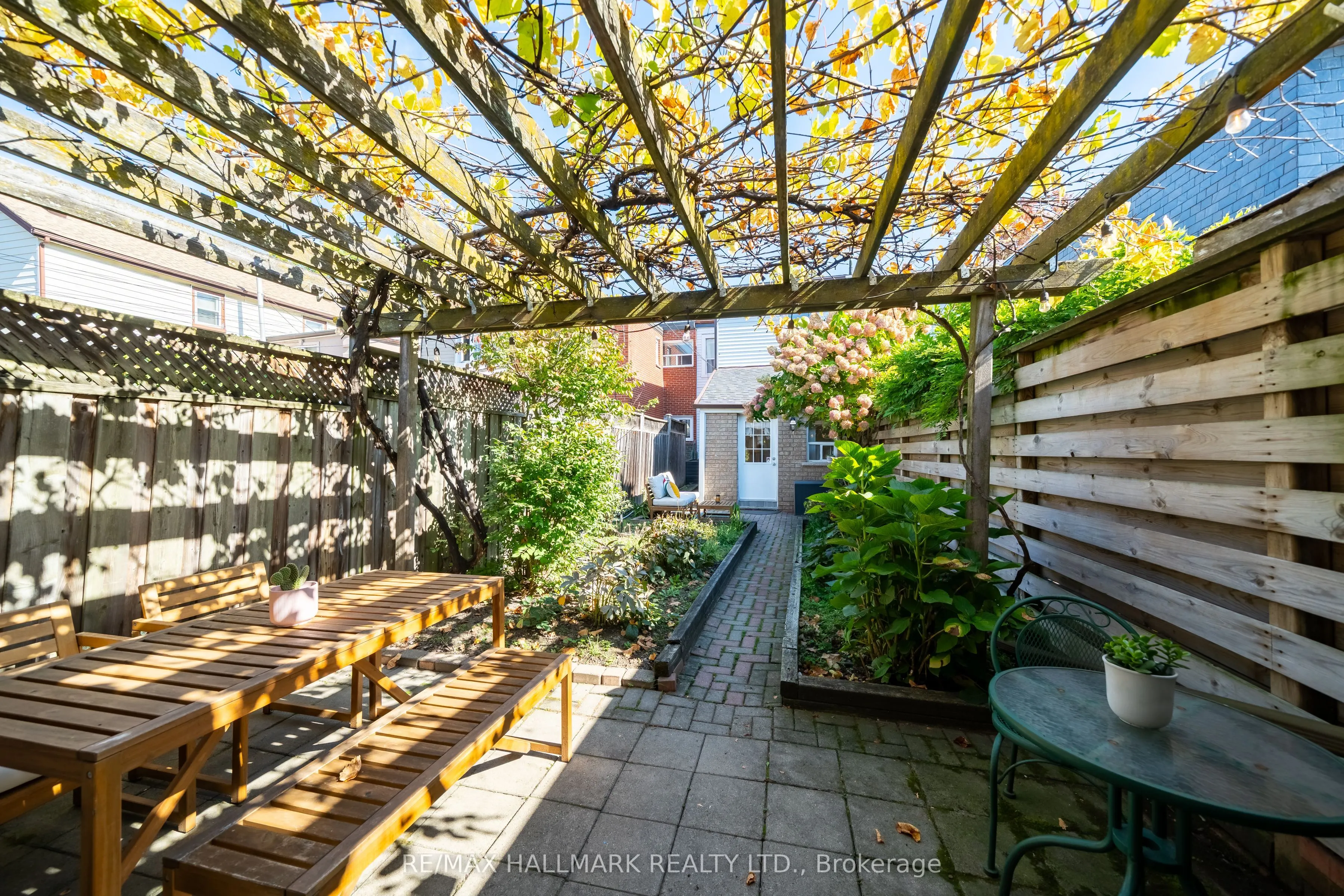 38 Brookfield Street