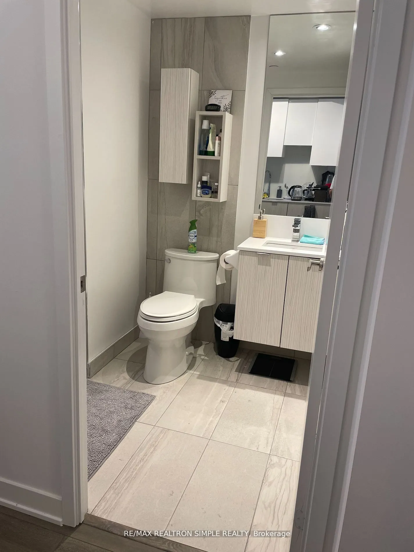 195 Redpath Avenue, #2502
