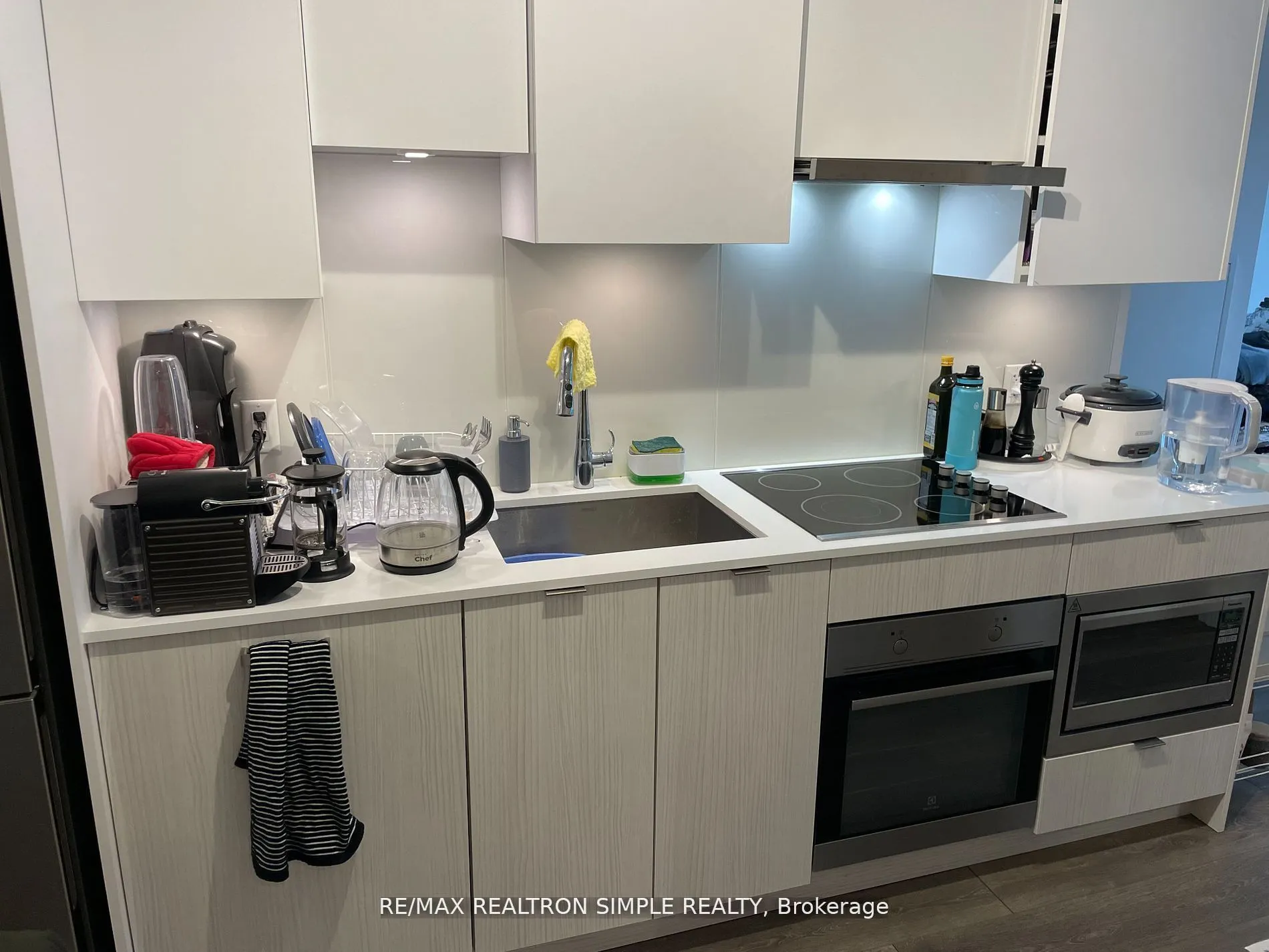 195 Redpath Avenue, #2502