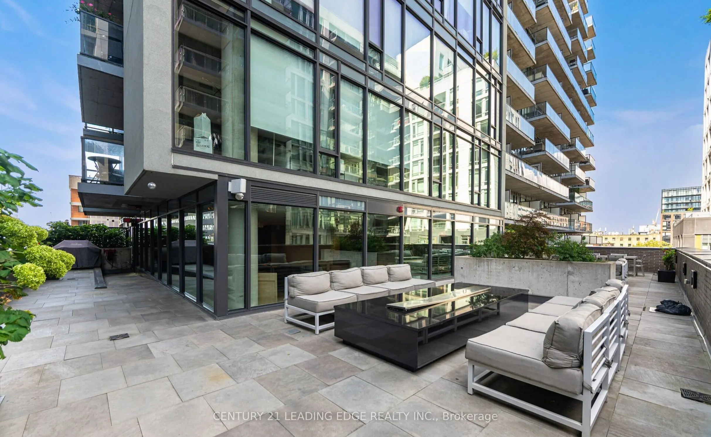 111 Bathurst Street, #409