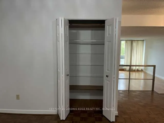 1555 Finch Avenue E, #503