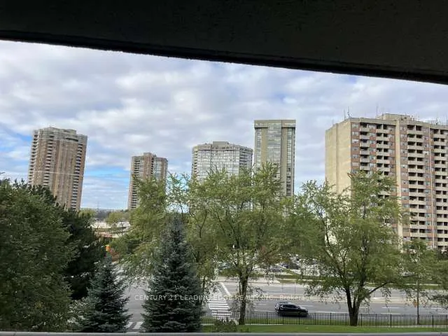 1555 Finch Avenue E, #503