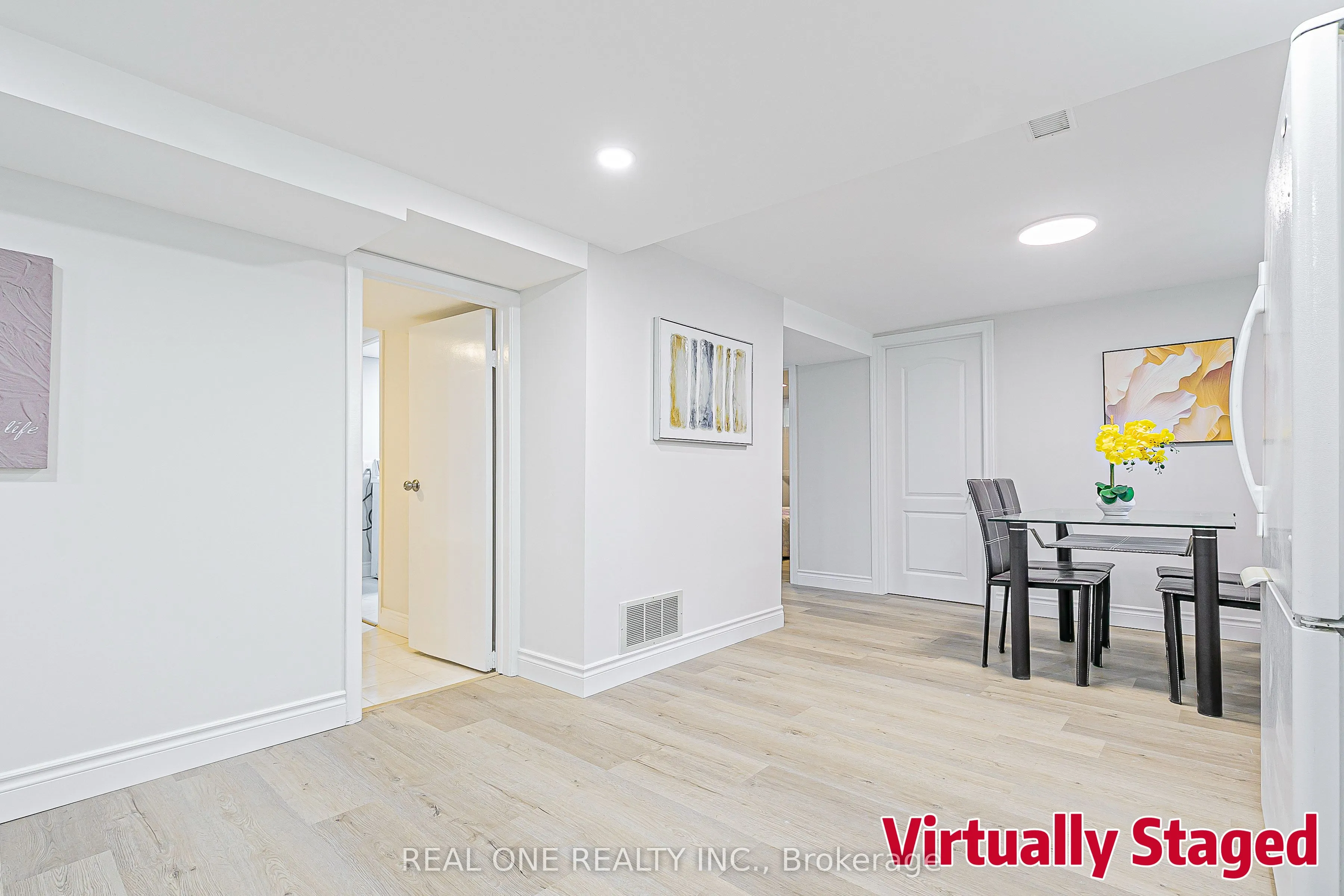 368 Hollyberry Trail
