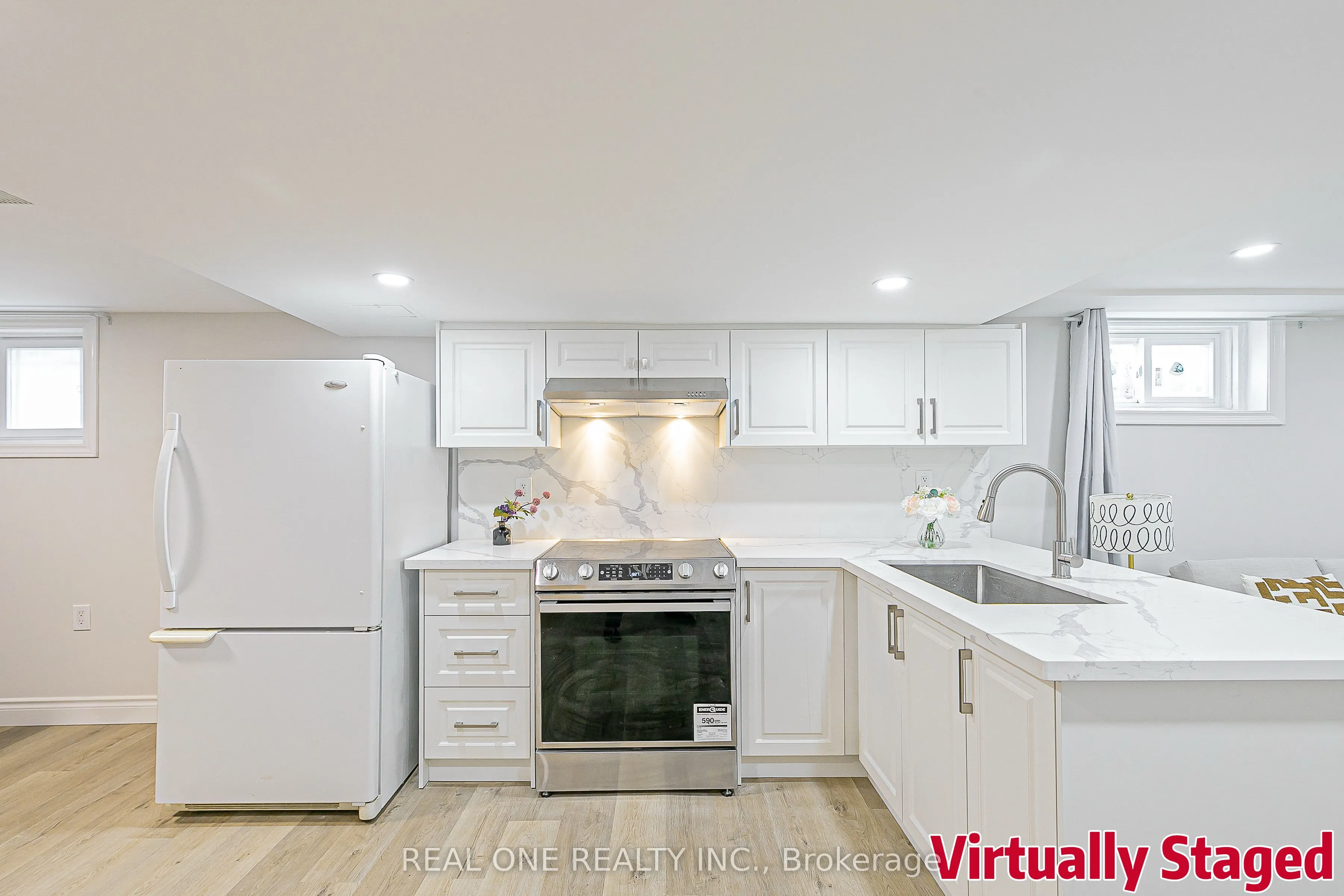 368 Hollyberry Trail