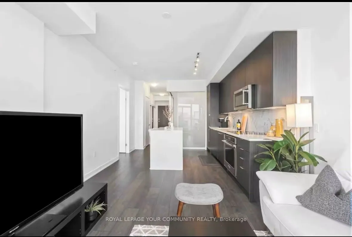 38 Iannuzzi Street, #1905