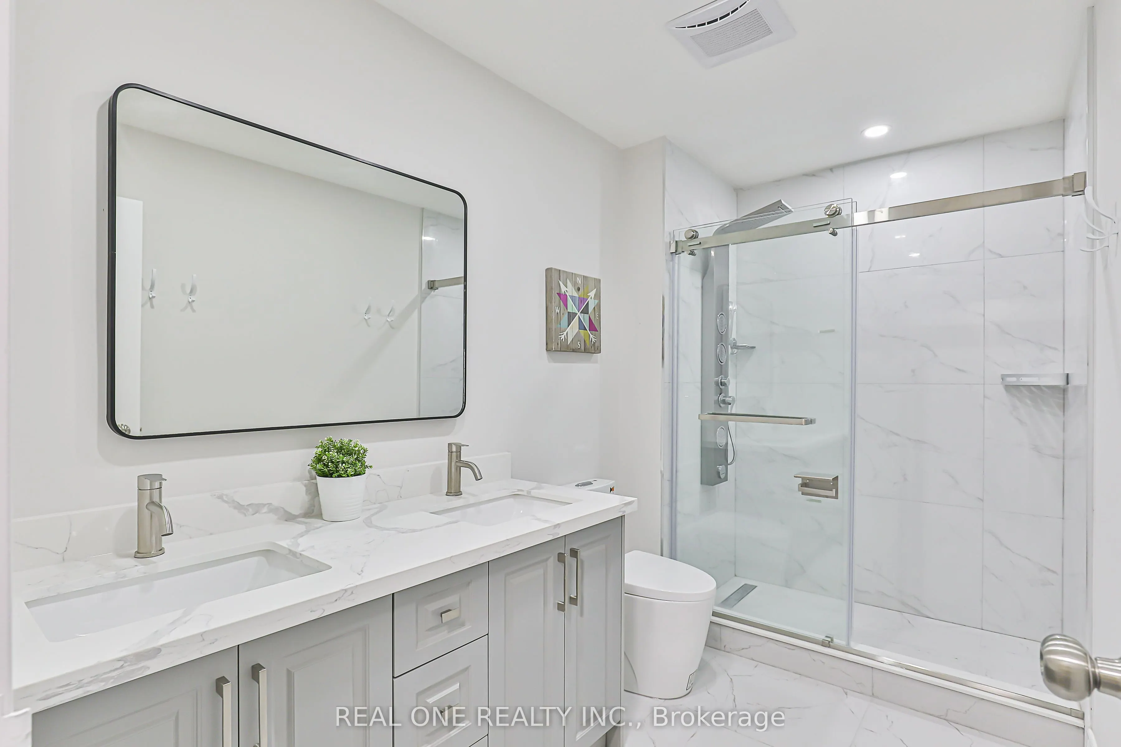 368 Hollyberry Trail
