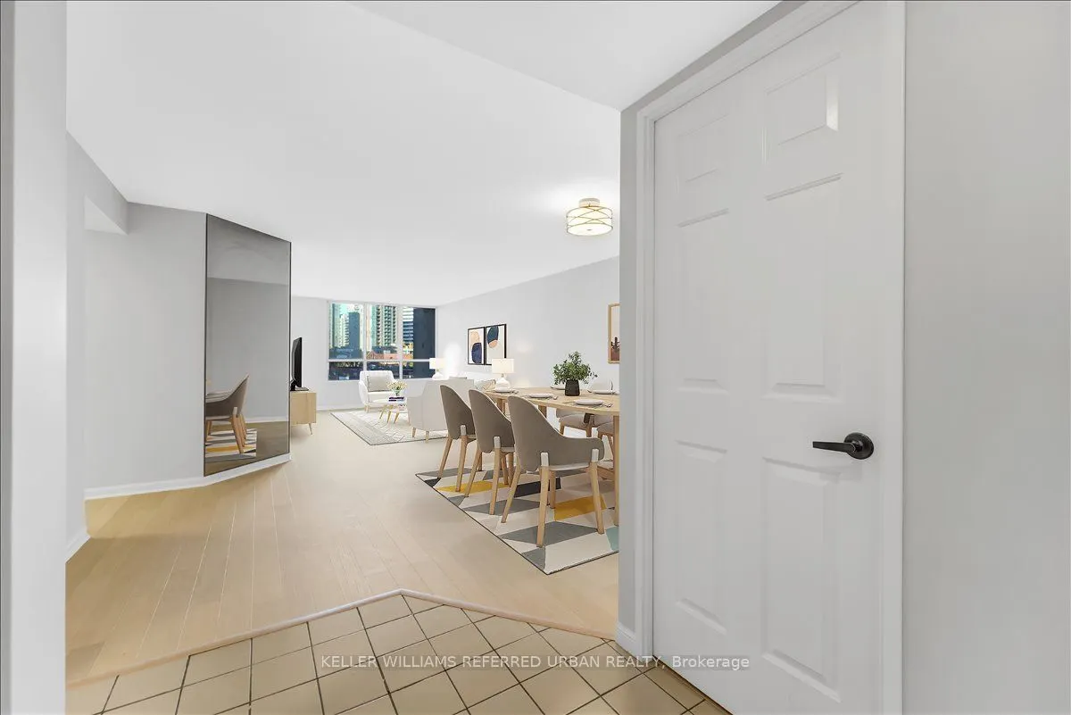 5444 Yonge Street, #501