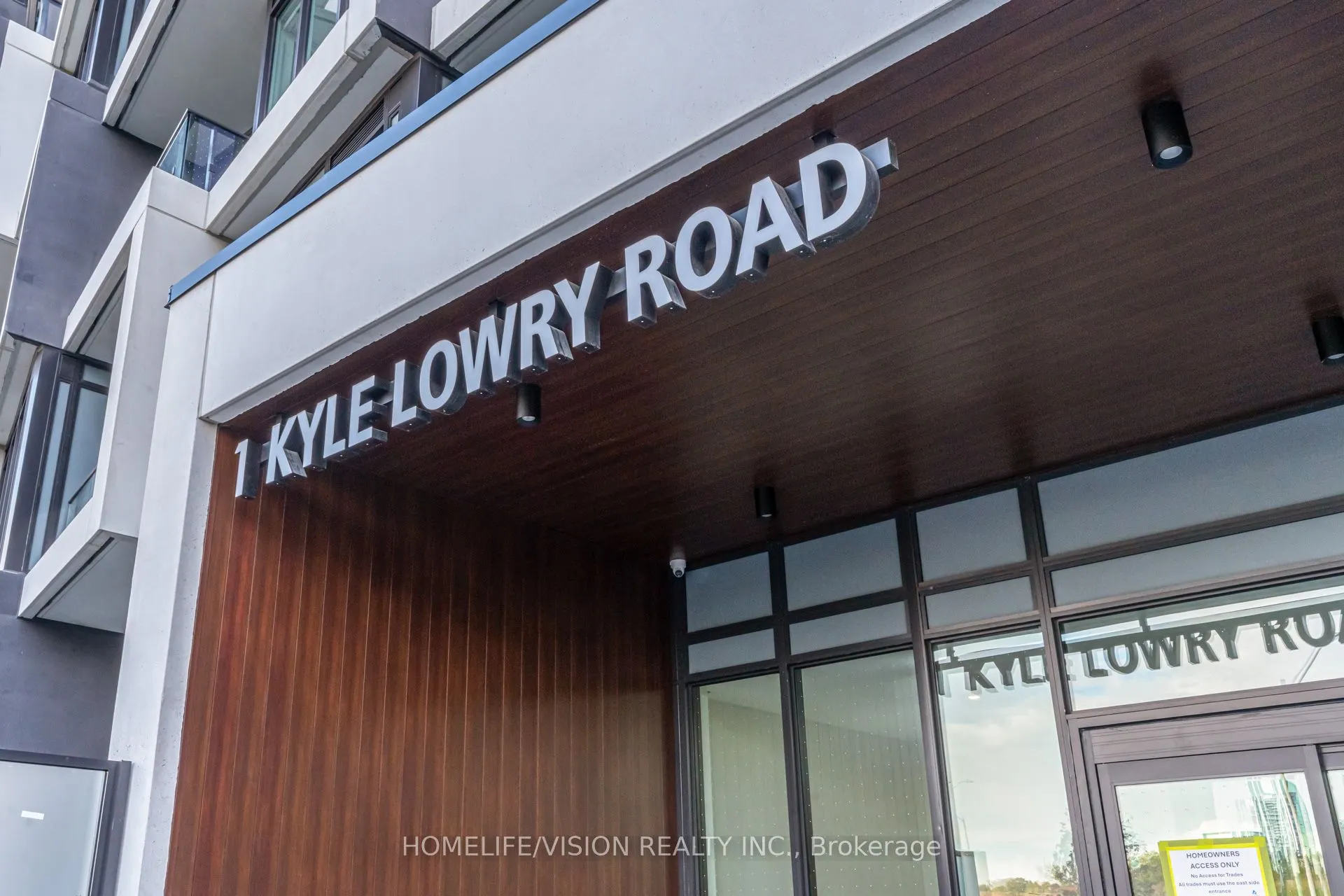 1 KYLE LOWRY Drive N