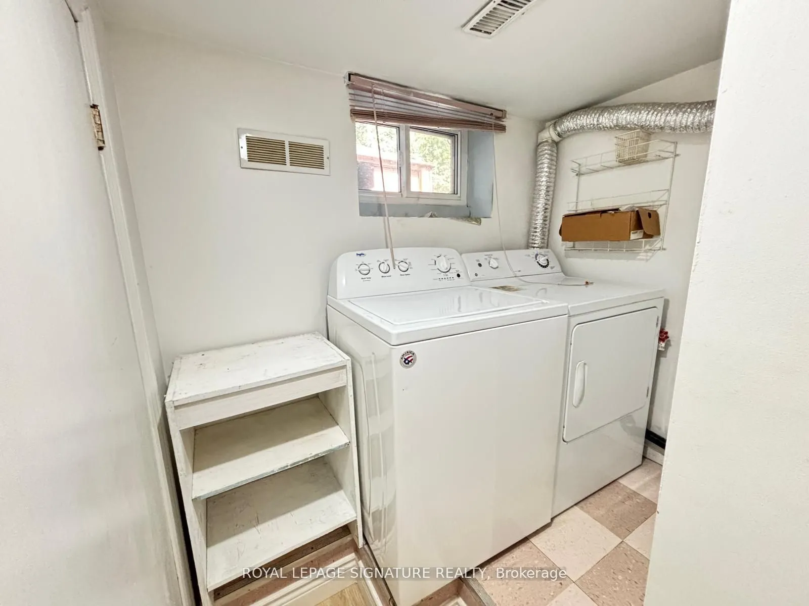 524 Eglinton Avenue E