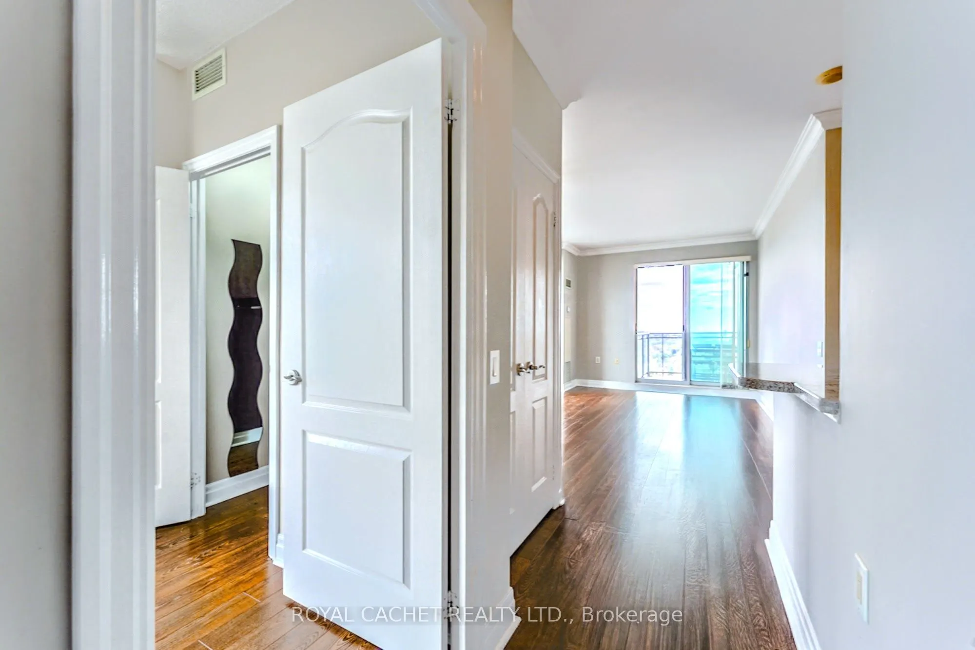 21 Hillcrest Avenue, #2801