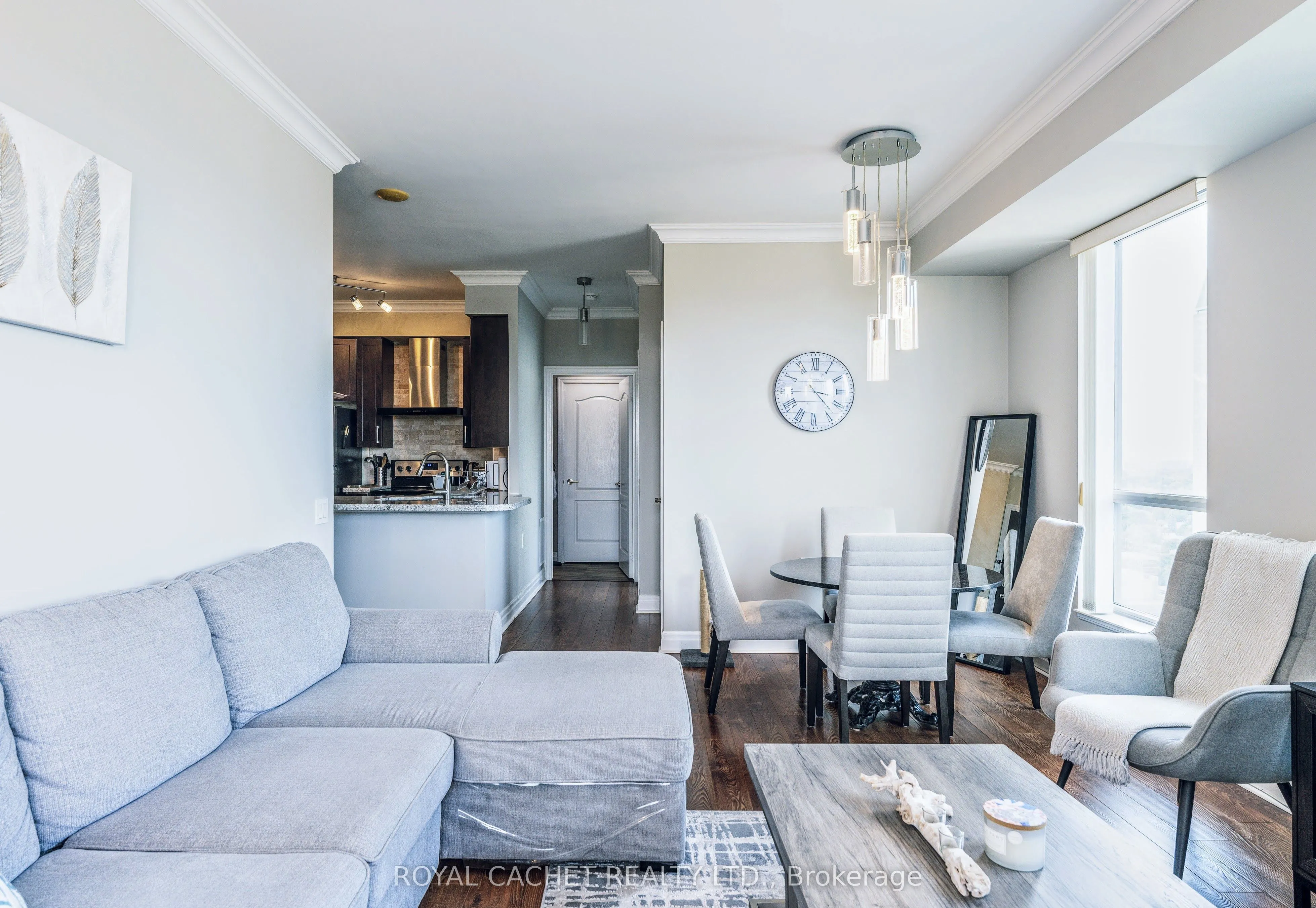 21 Hillcrest Avenue, #2801
