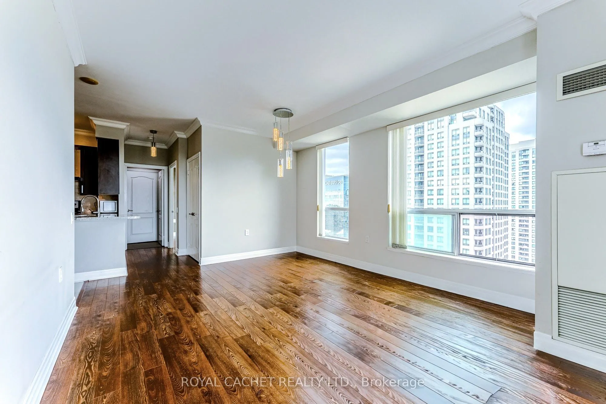 21 Hillcrest Avenue, #2801