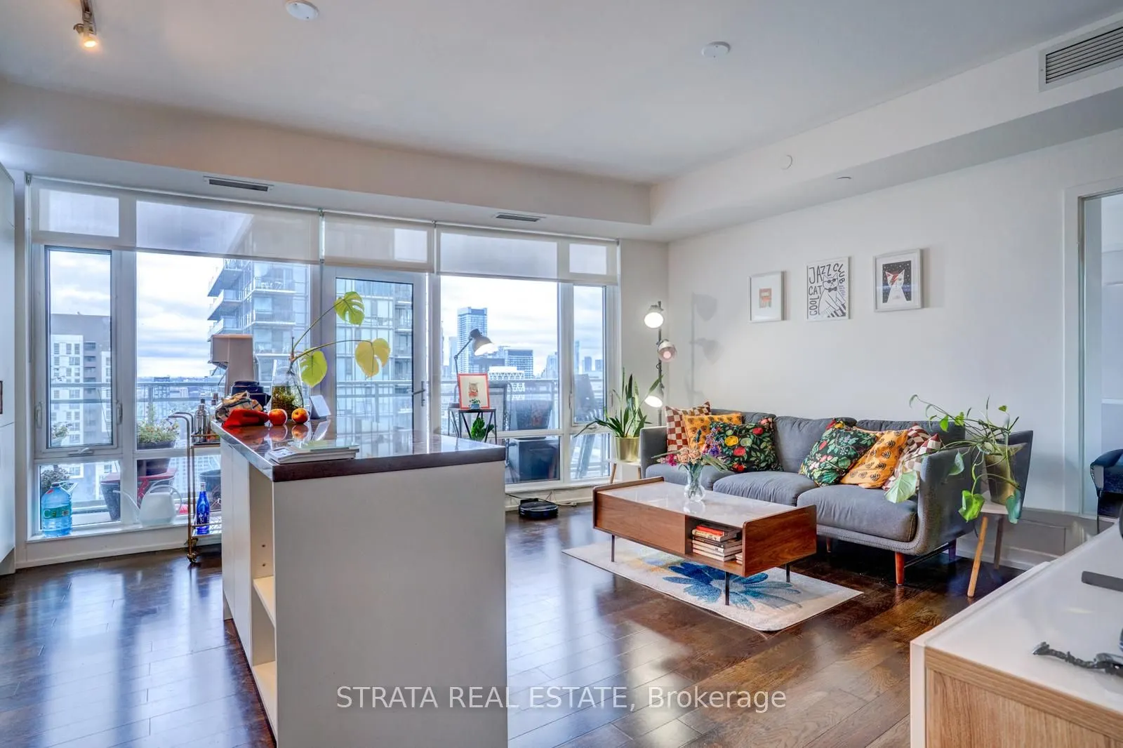 21 Widmer Street, #3606