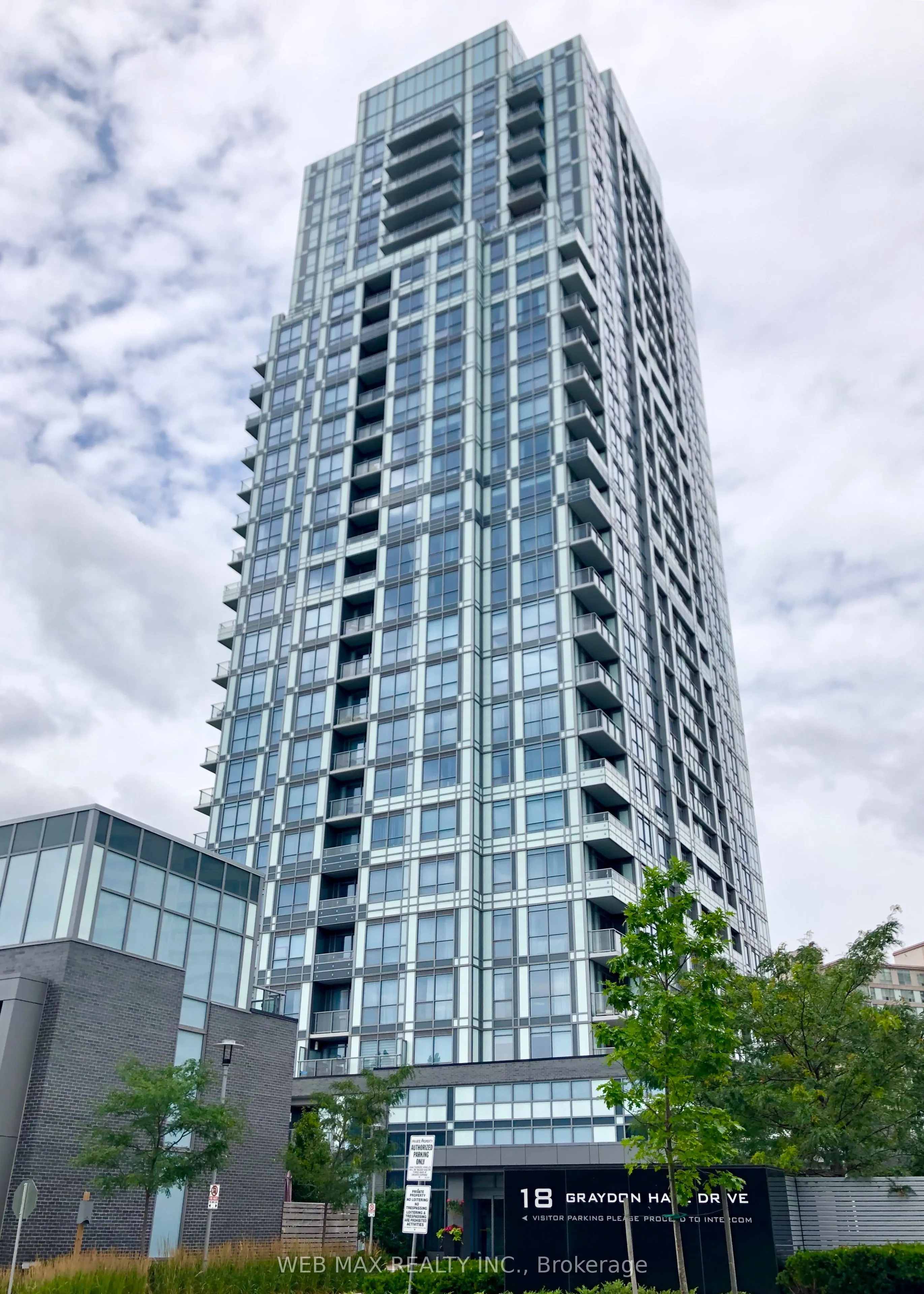 18 Graydon Hall Drive, #2706