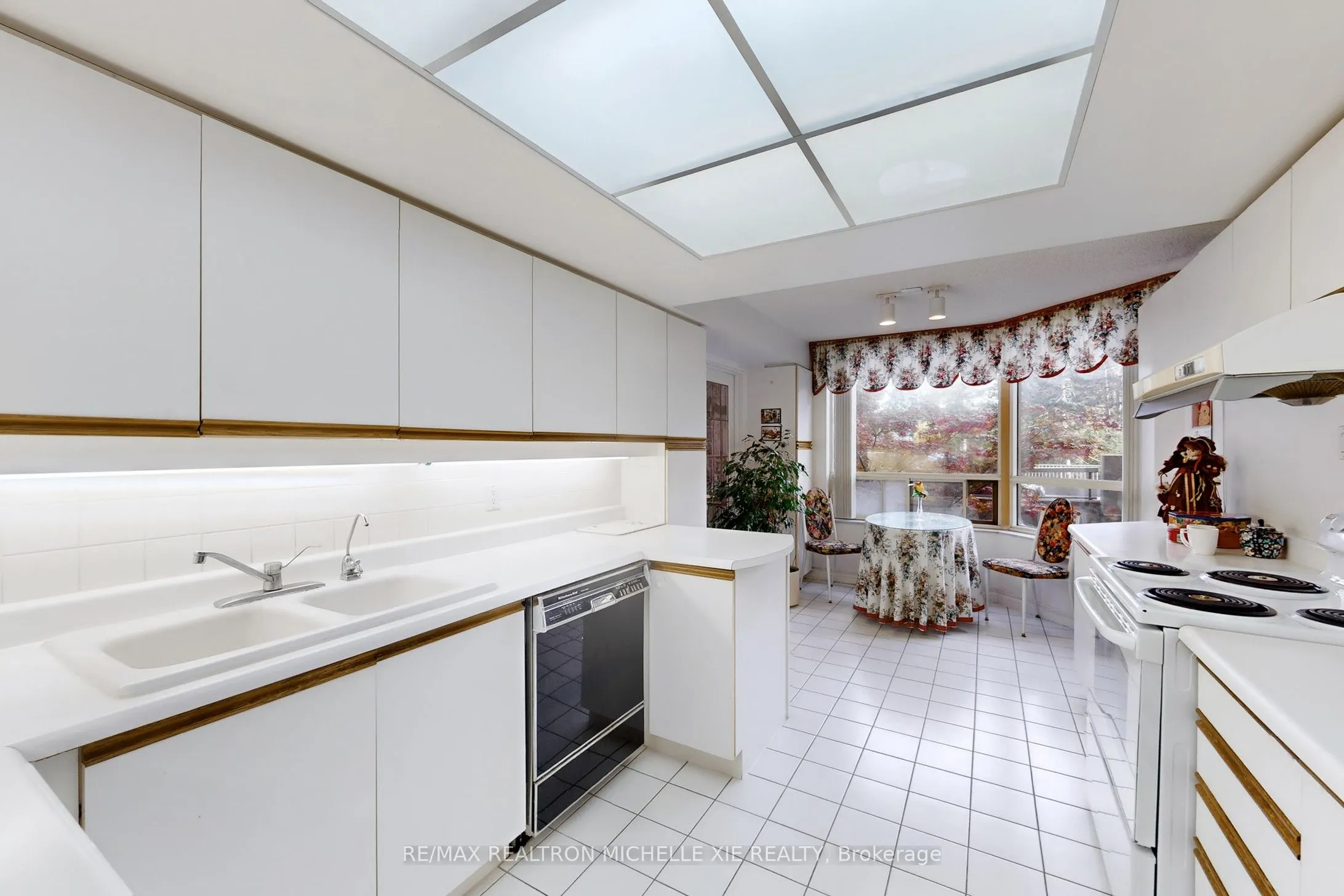 1200 Don Mills Road, #101