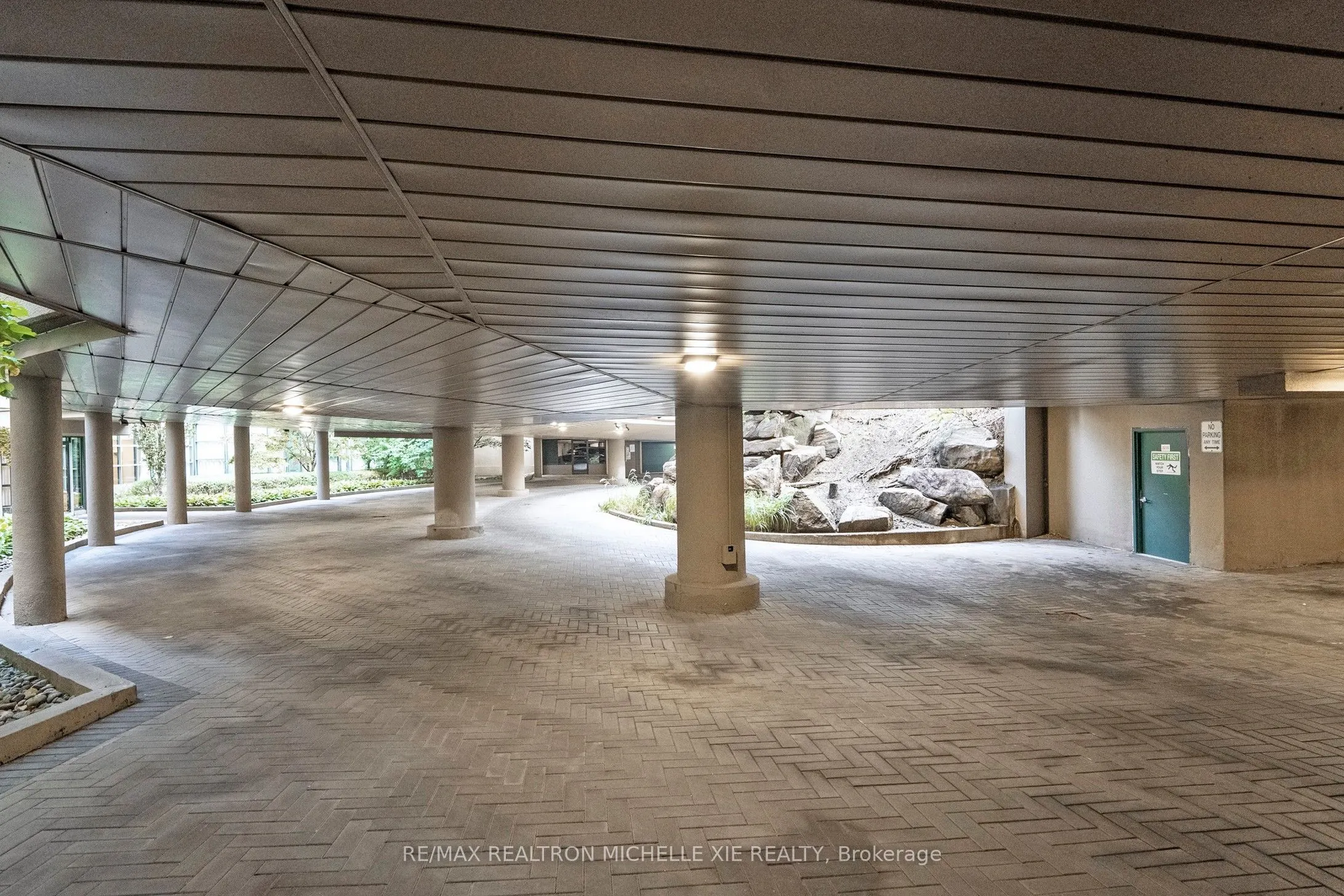 1200 Don Mills Road, #101