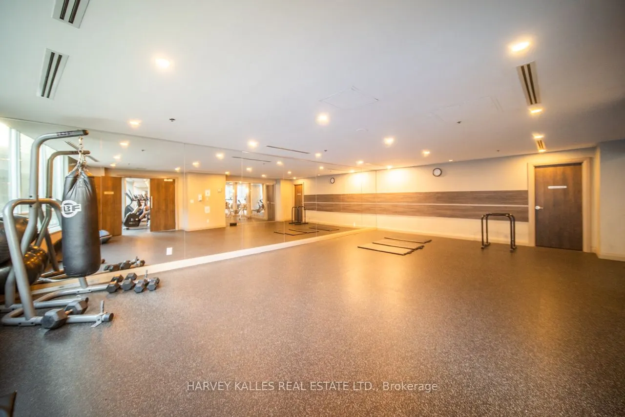33 Bay Street, #4003