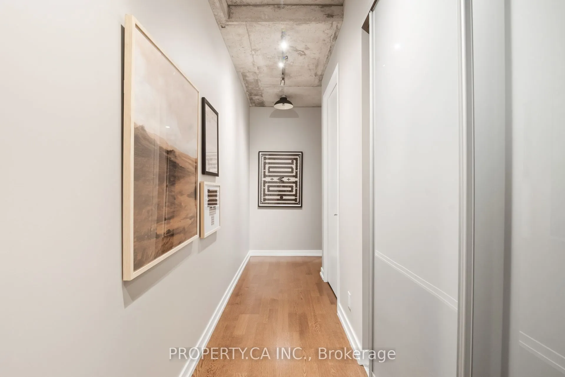 10 Morrison Street, #403