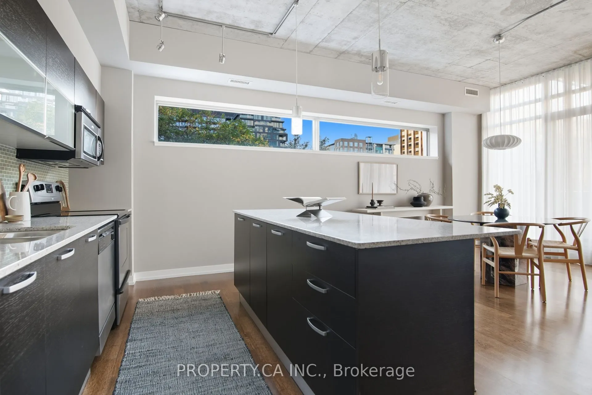 10 Morrison Street, #403