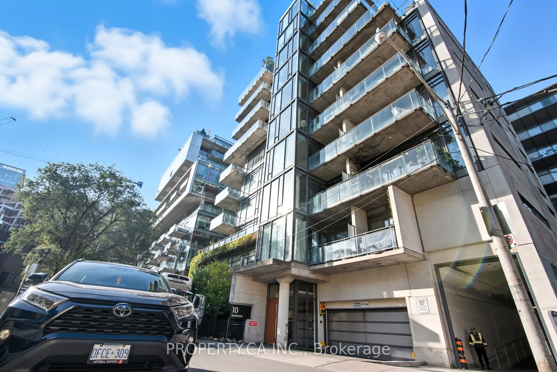 10 Morrison Street, #403