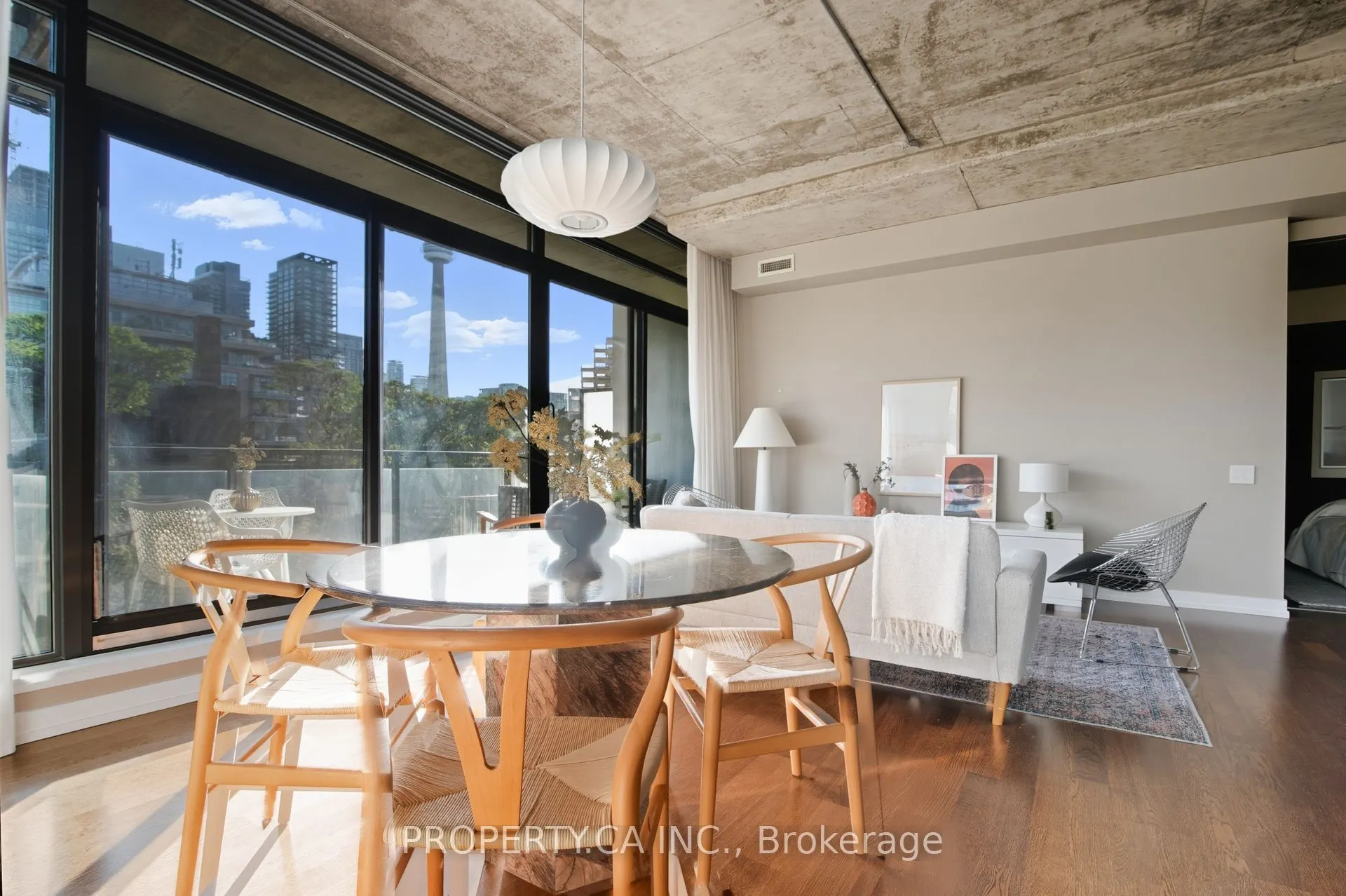 10 Morrison Street, #403