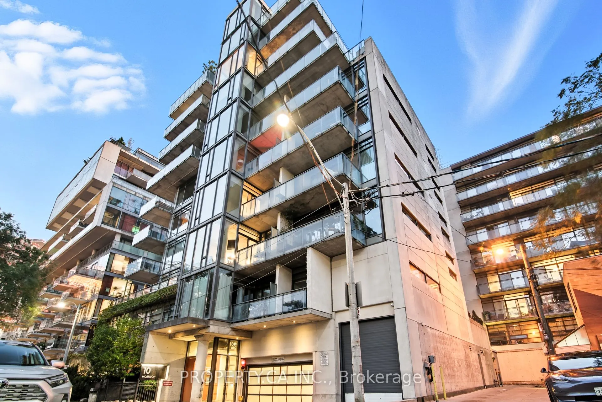 10 Morrison Street, #403