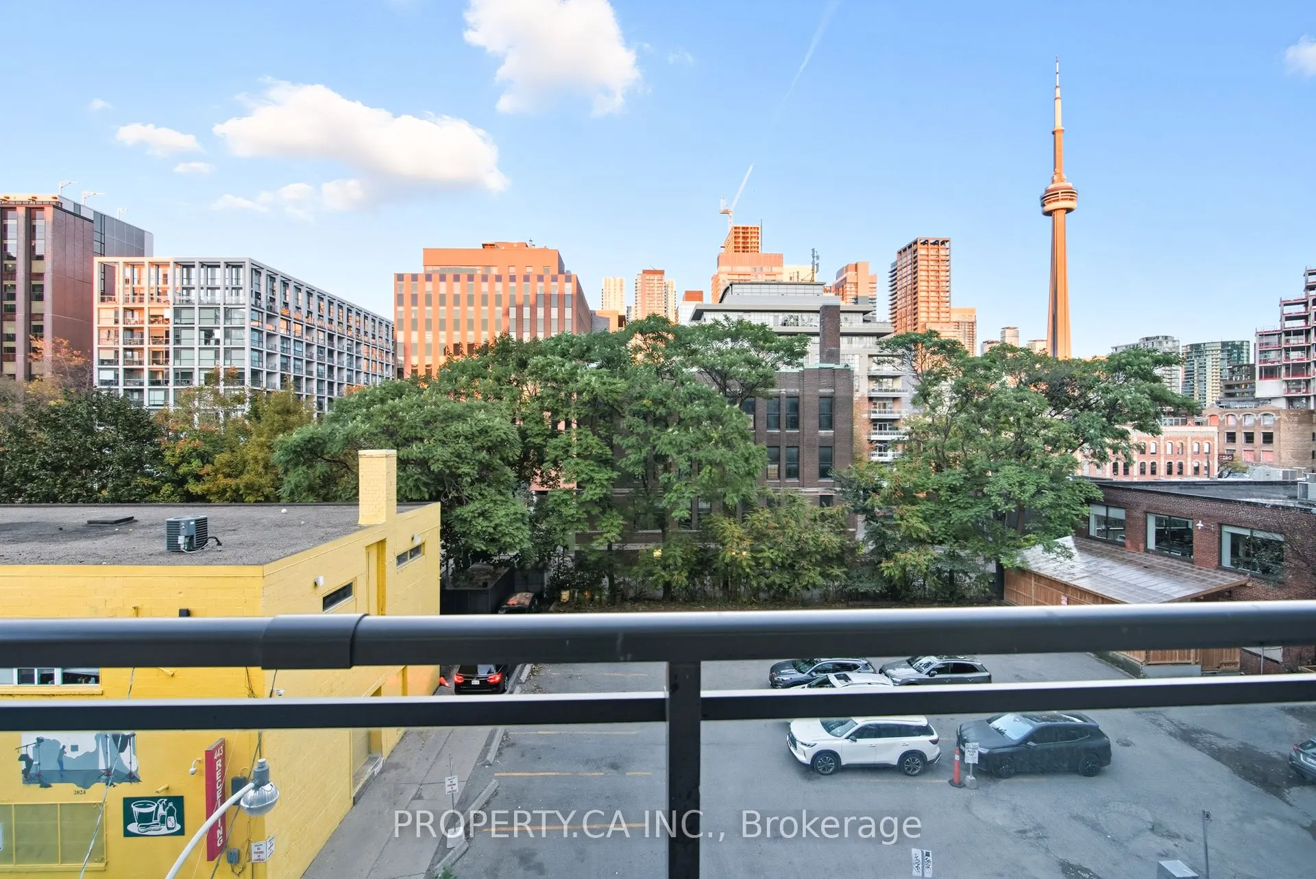 10 Morrison Street, #403