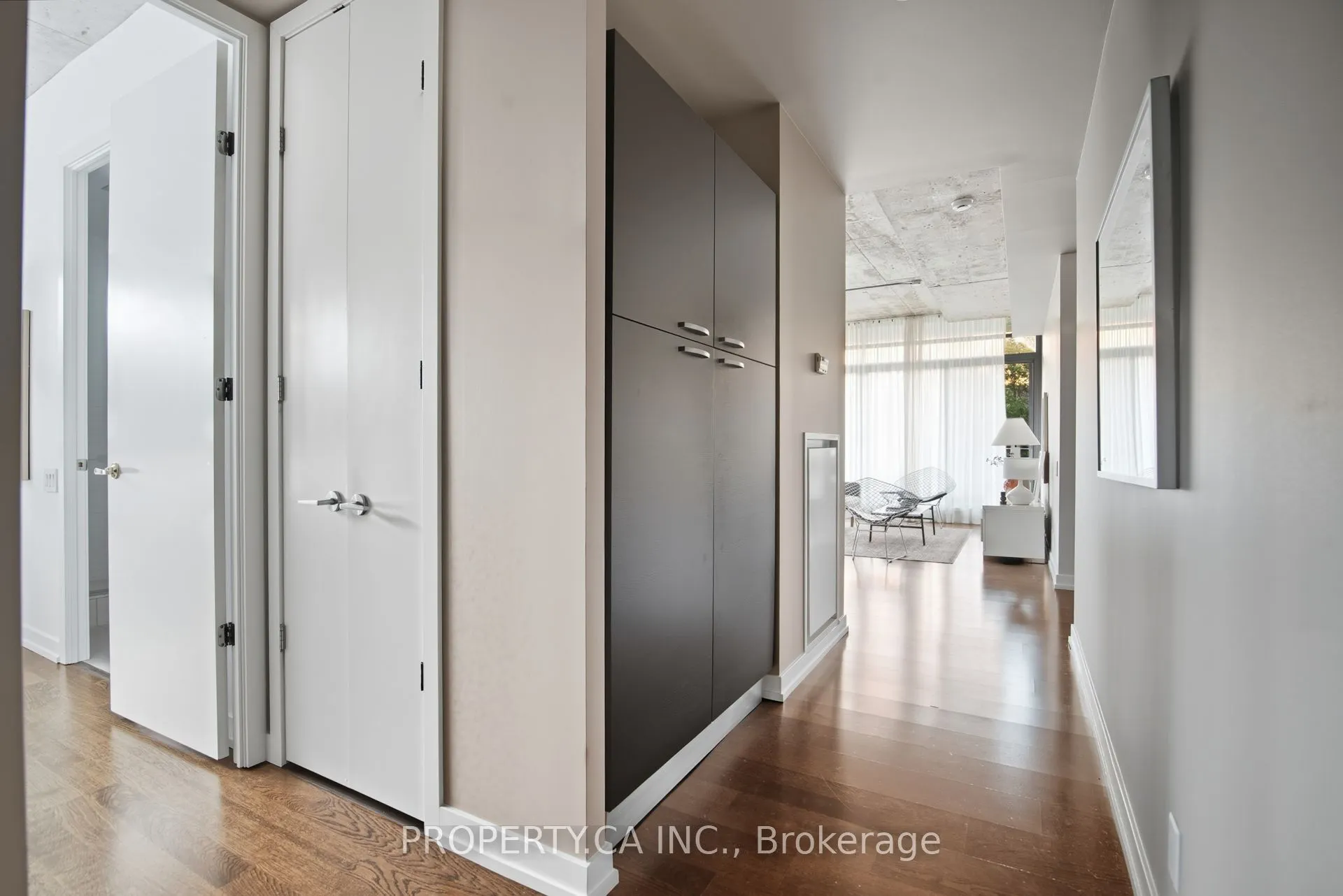10 Morrison Street, #403