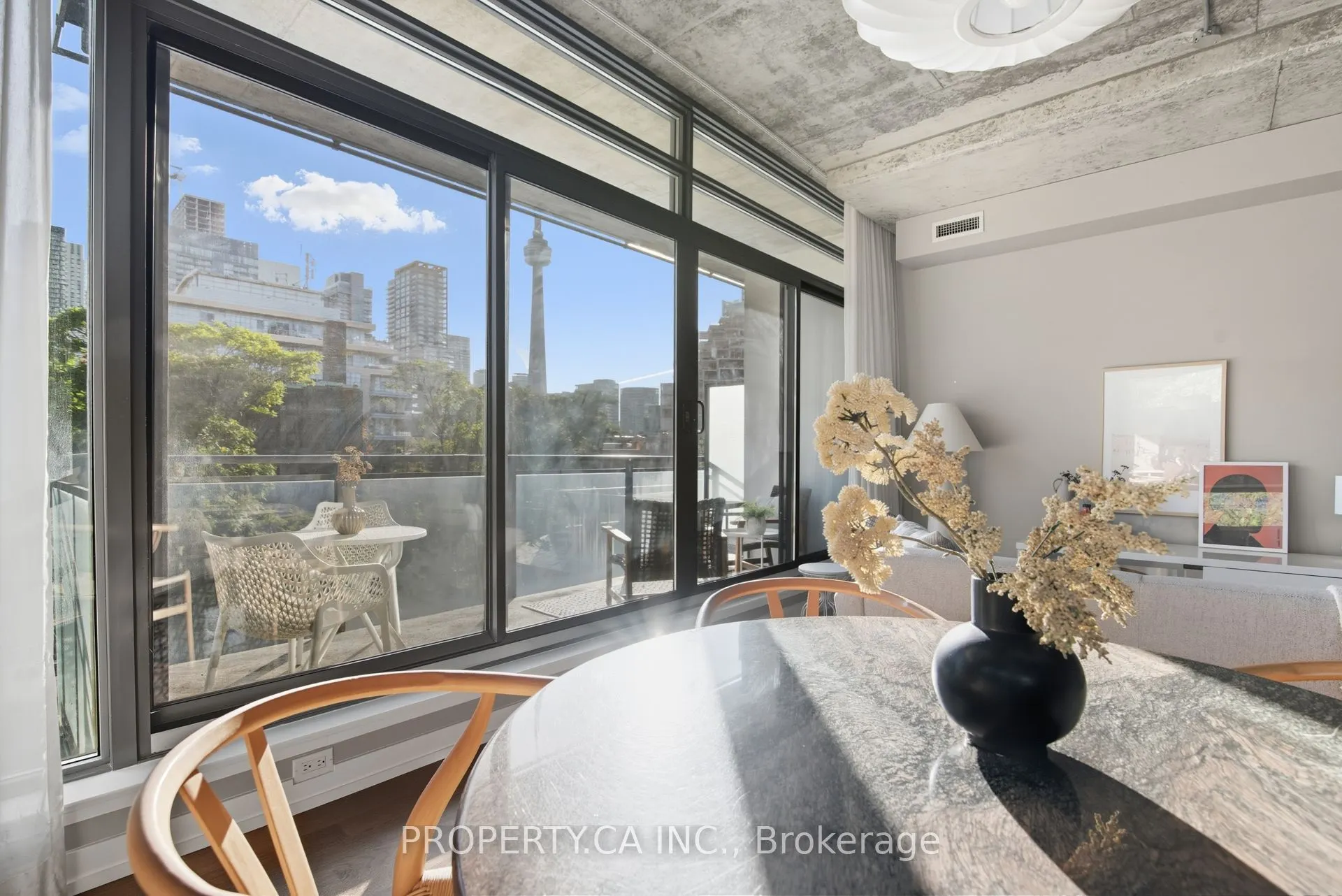 10 Morrison Street, #403