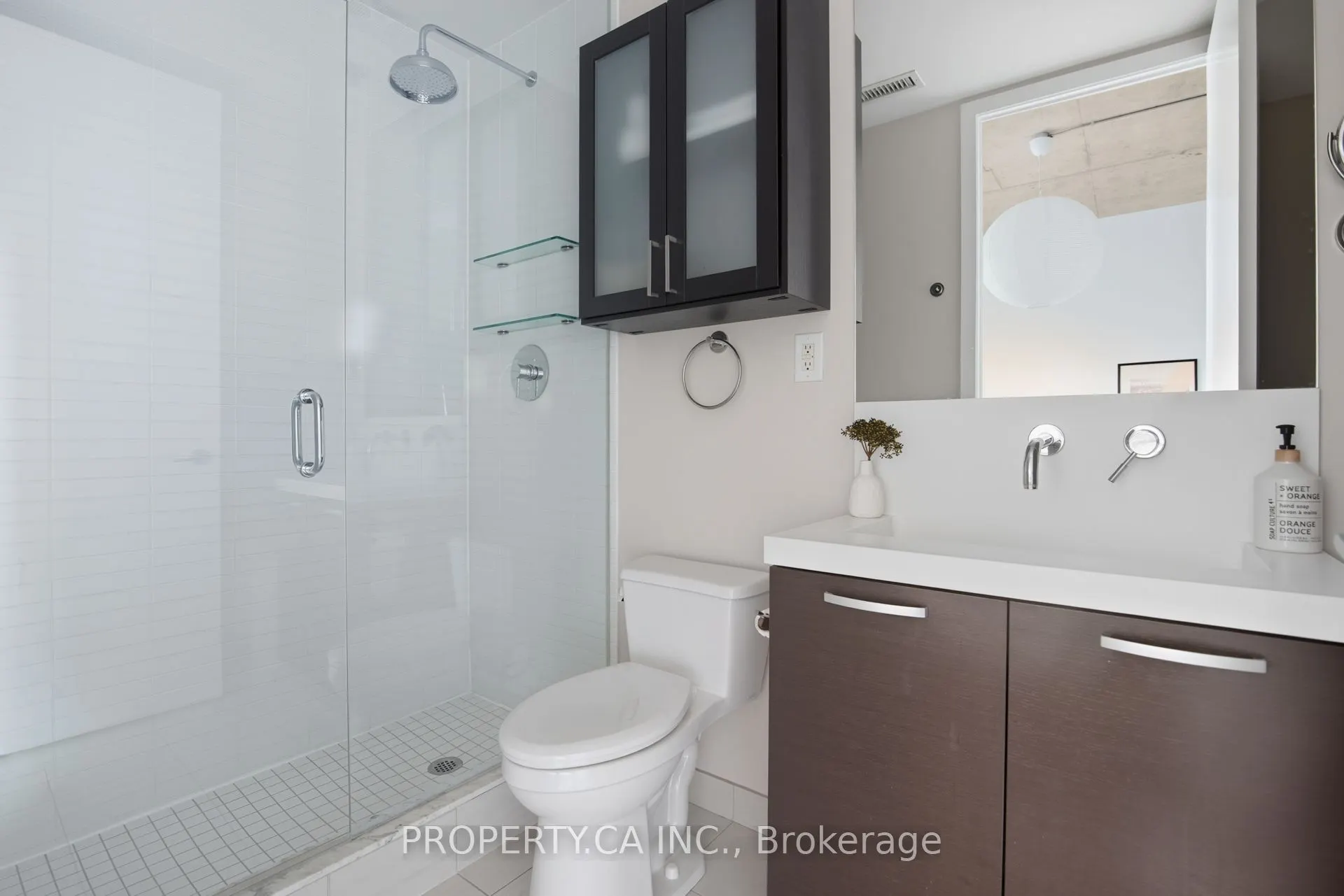 10 Morrison Street, #403