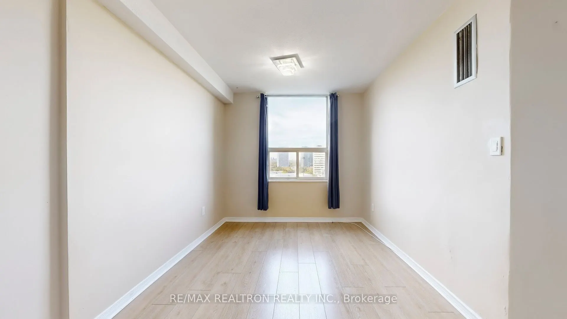 10 Edgecliffe Golfway, #1918