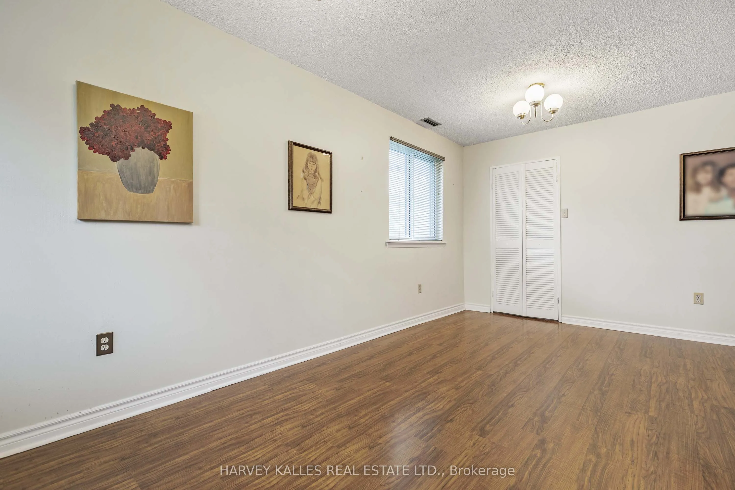 4001 Don Mills Road, #142