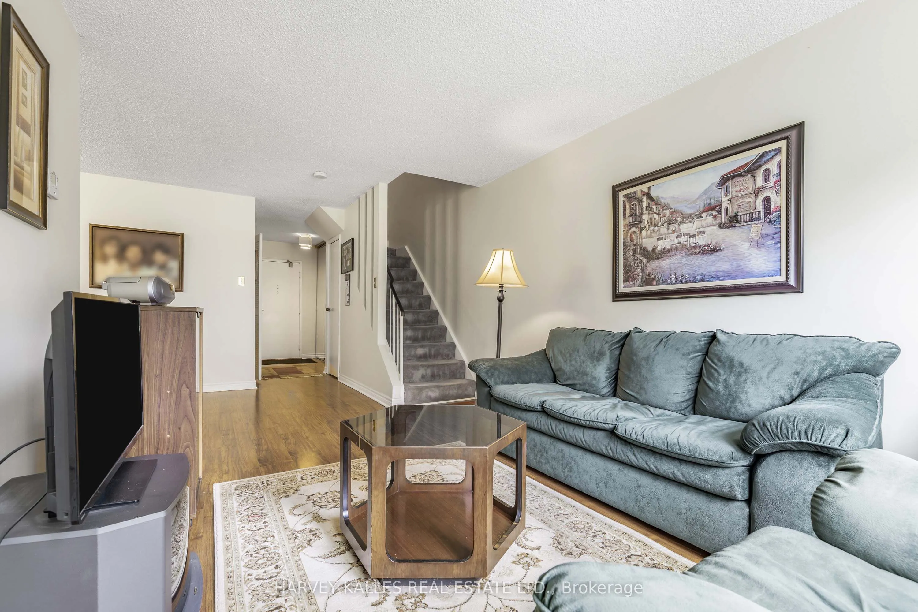 4001 Don Mills Road, #142