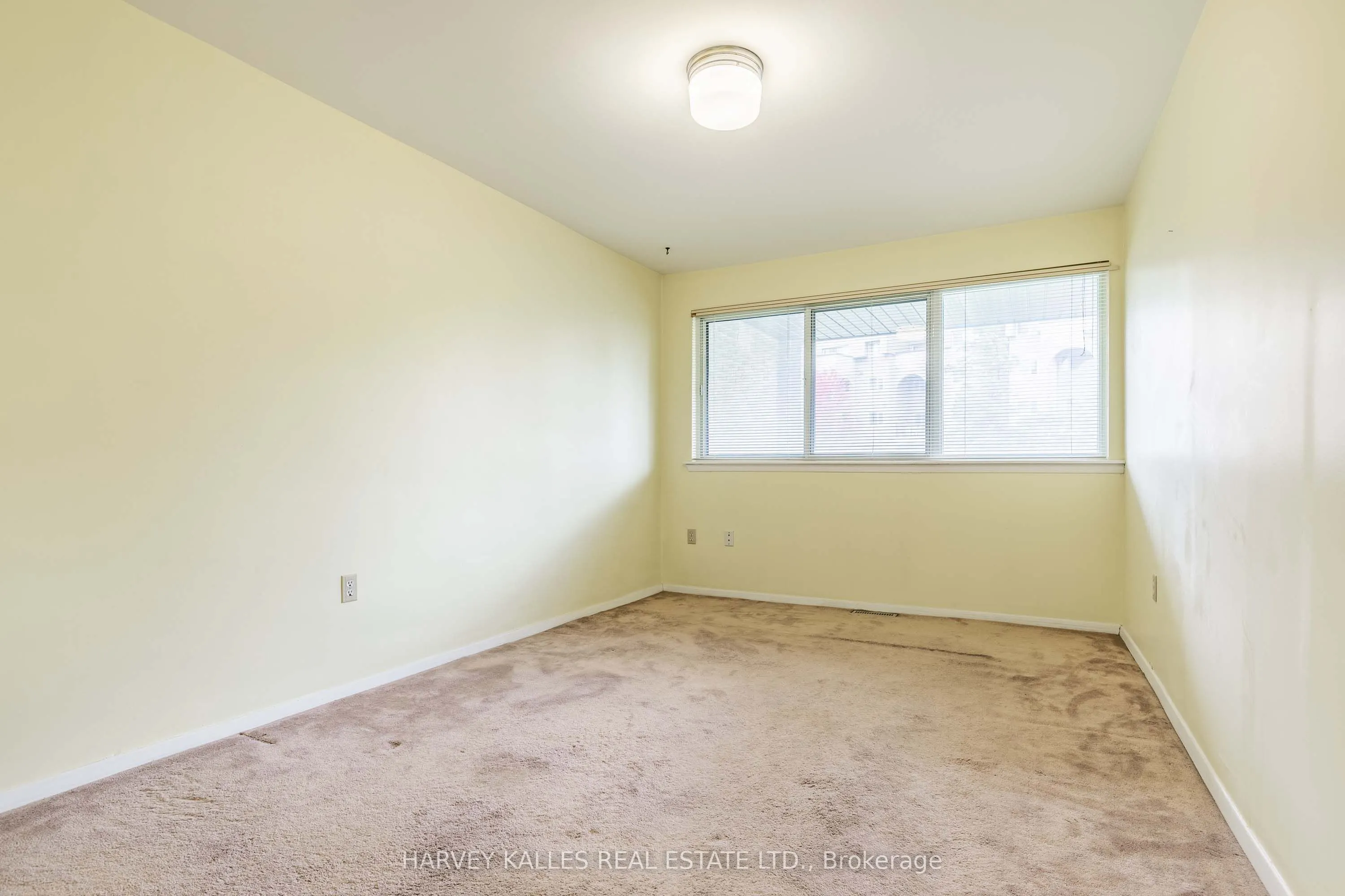 4001 Don Mills Road, #142